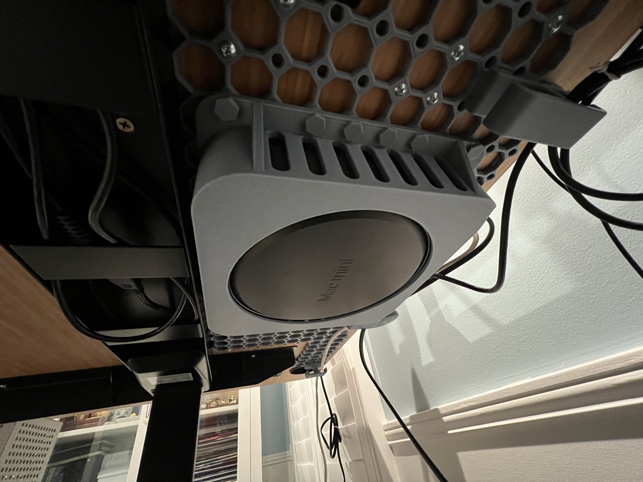 Mac Mini (2018) Underware Mount — miniatura 2