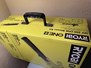 Box Tape-on Carry Handle