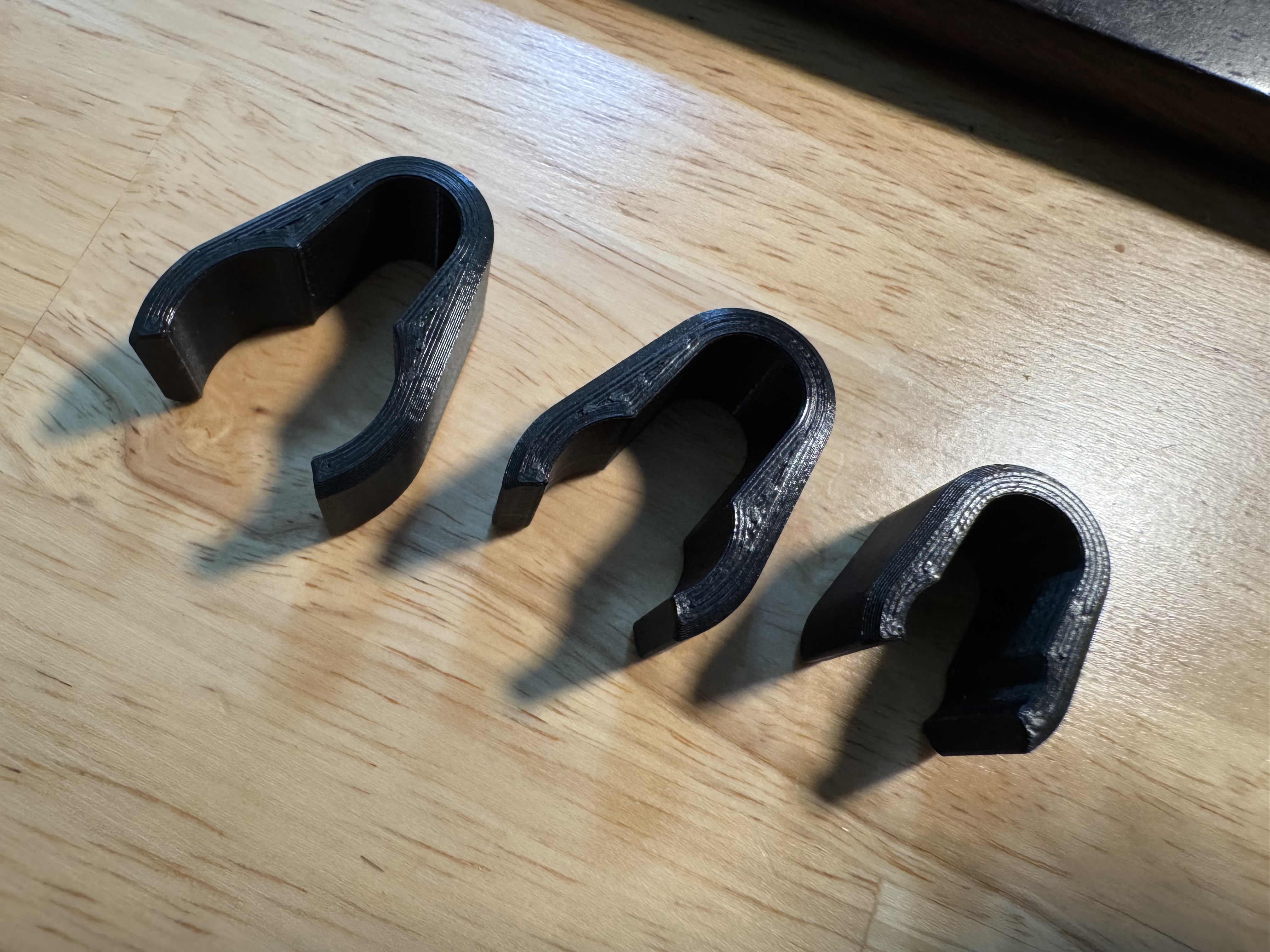 Mic stand cable clips
