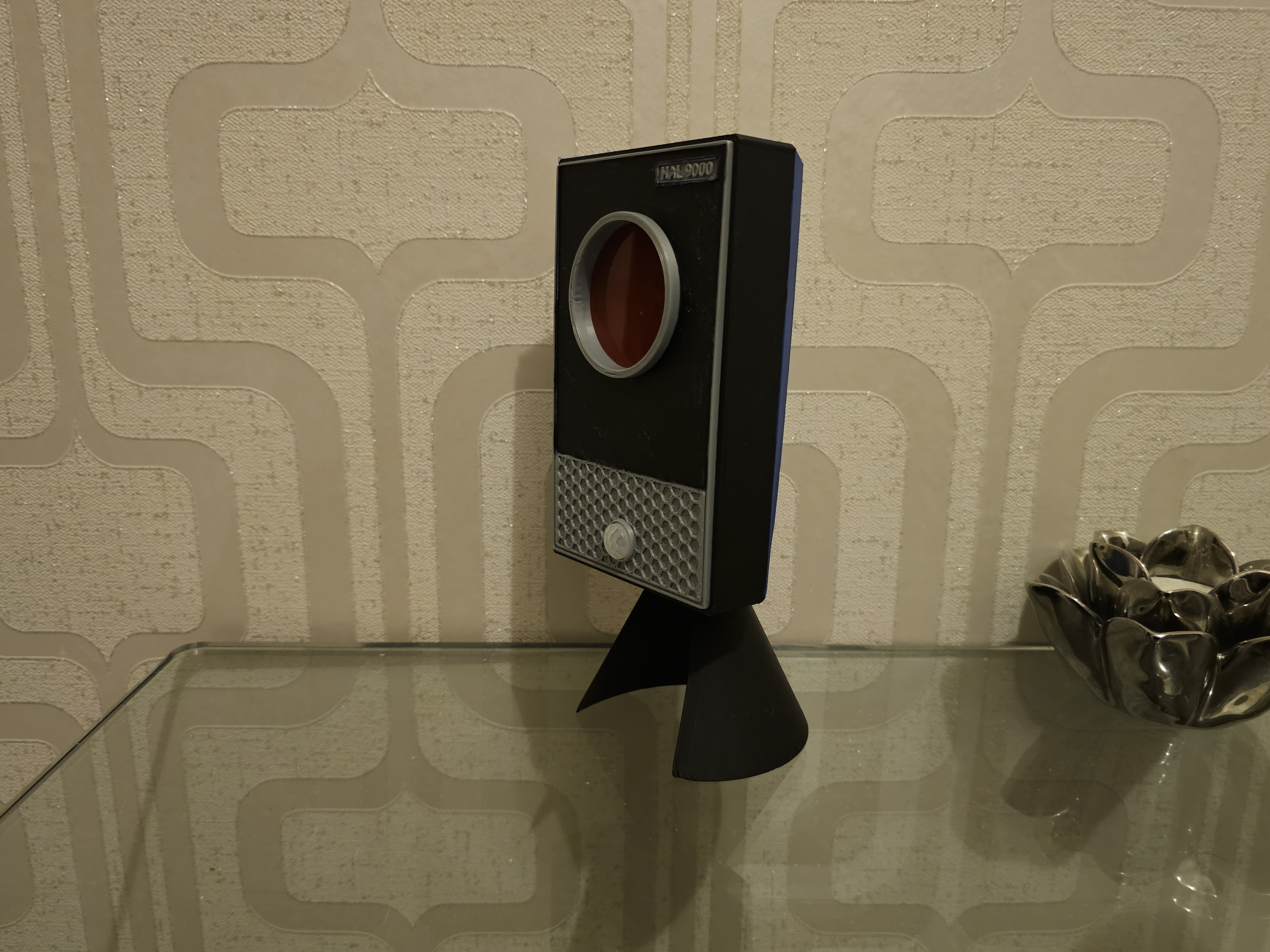 Mini HAL for desktop or wall. — miniatura 4
