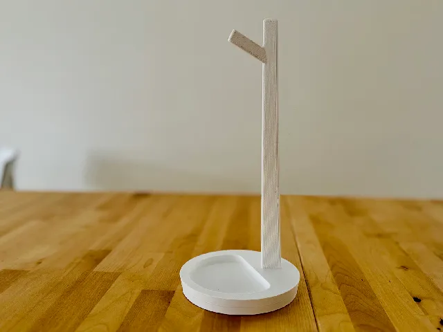 Banana stand with a tray