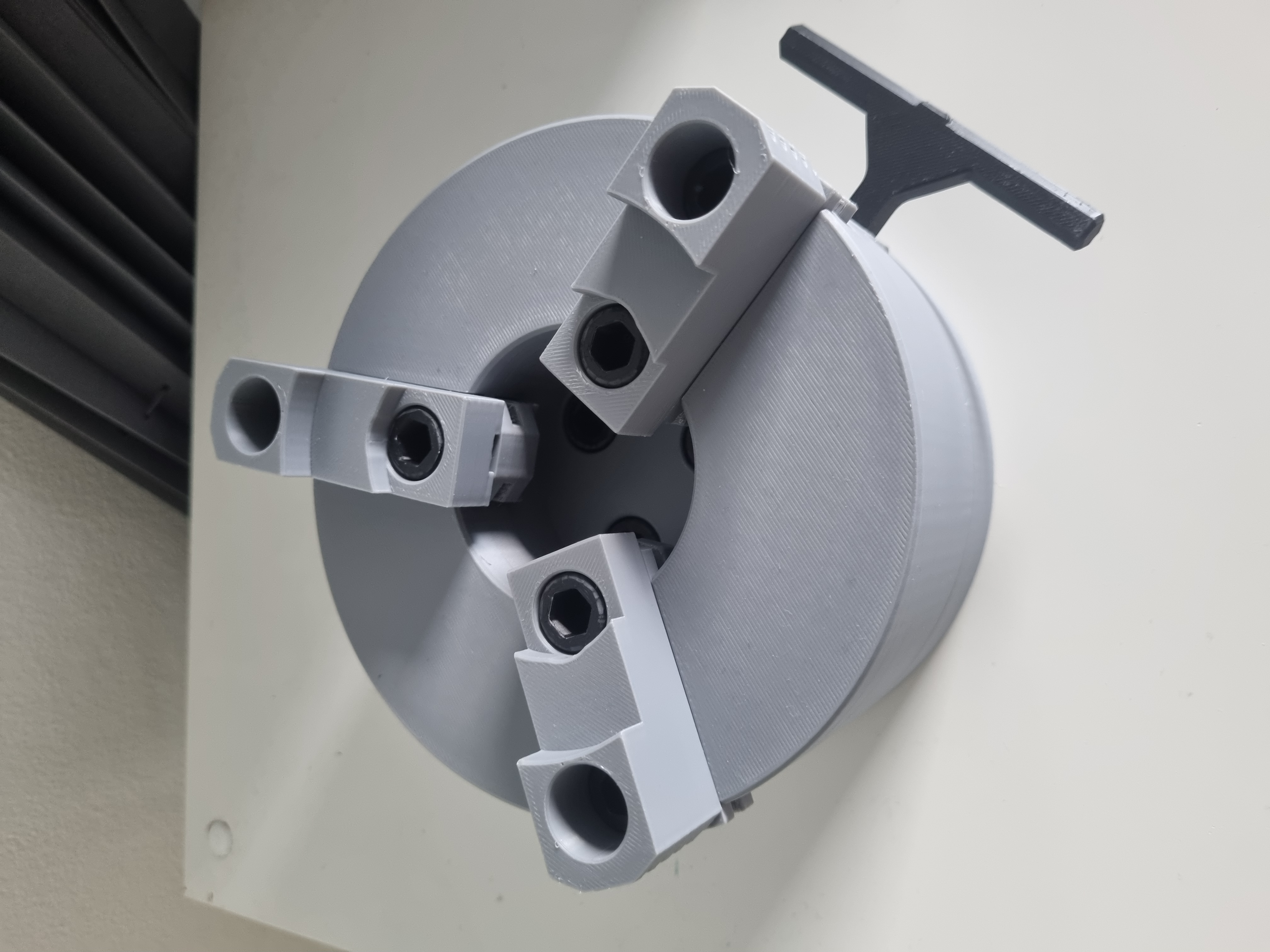 Miniatura 8 do modelo 3D CNC Lathe Chuck