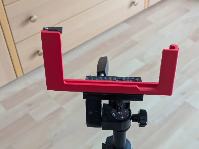 Tripod adapter for Google Pixel 7 Pro