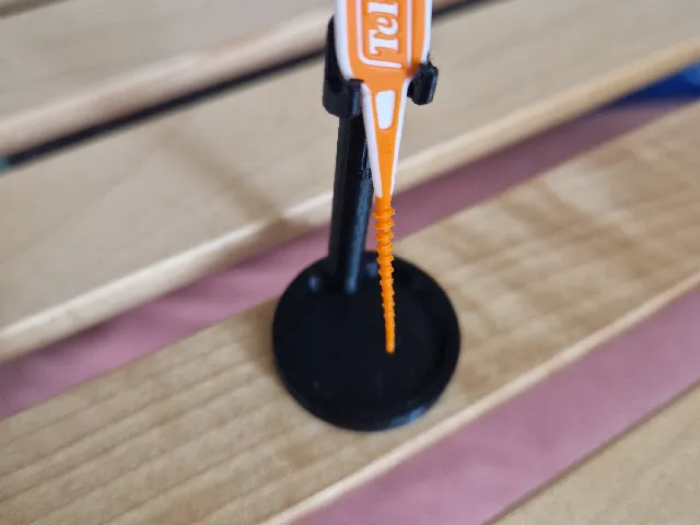 Dental pick holder