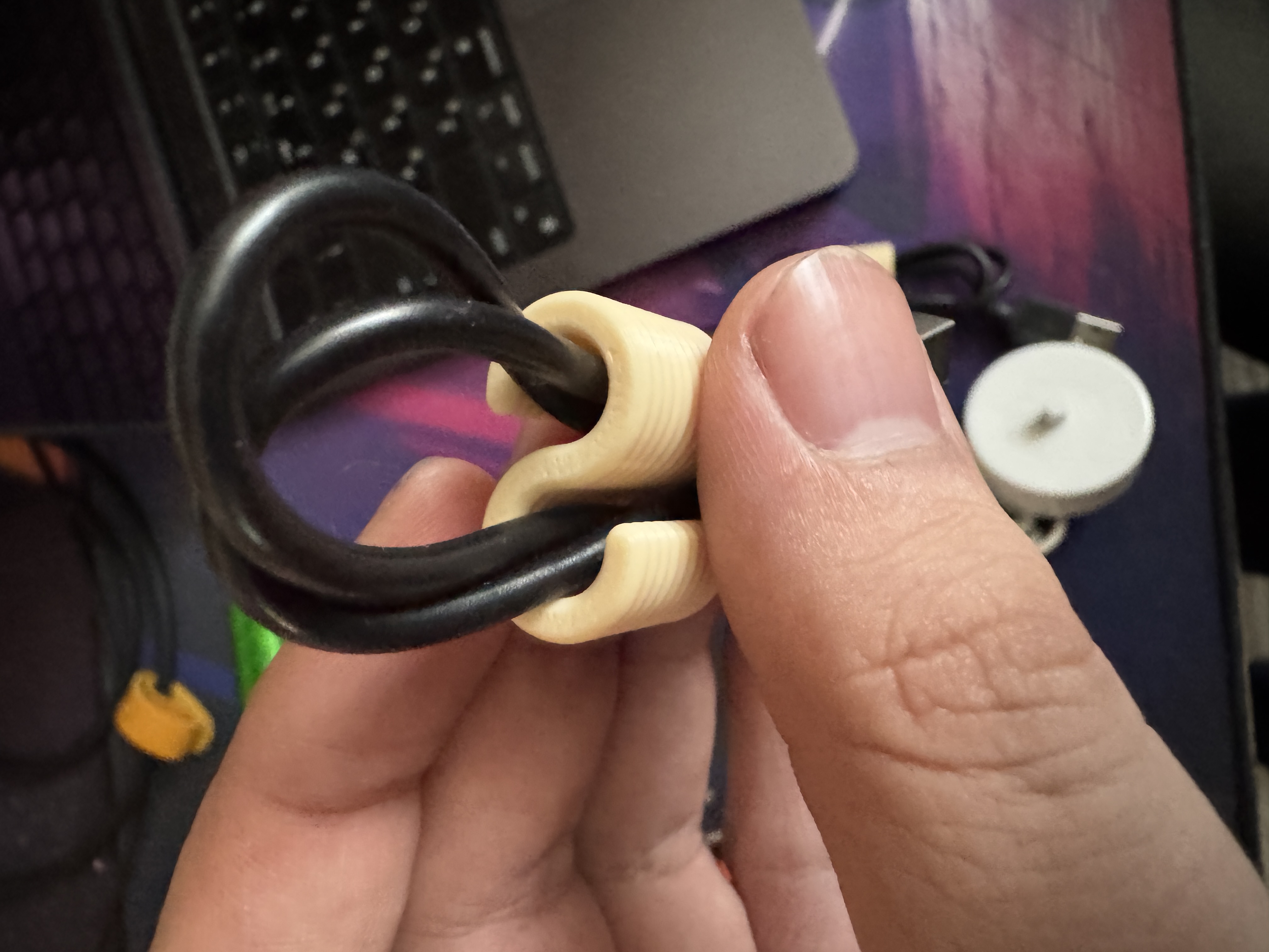 Parametrical Cable Clip (Solidworks) — miniatura 2