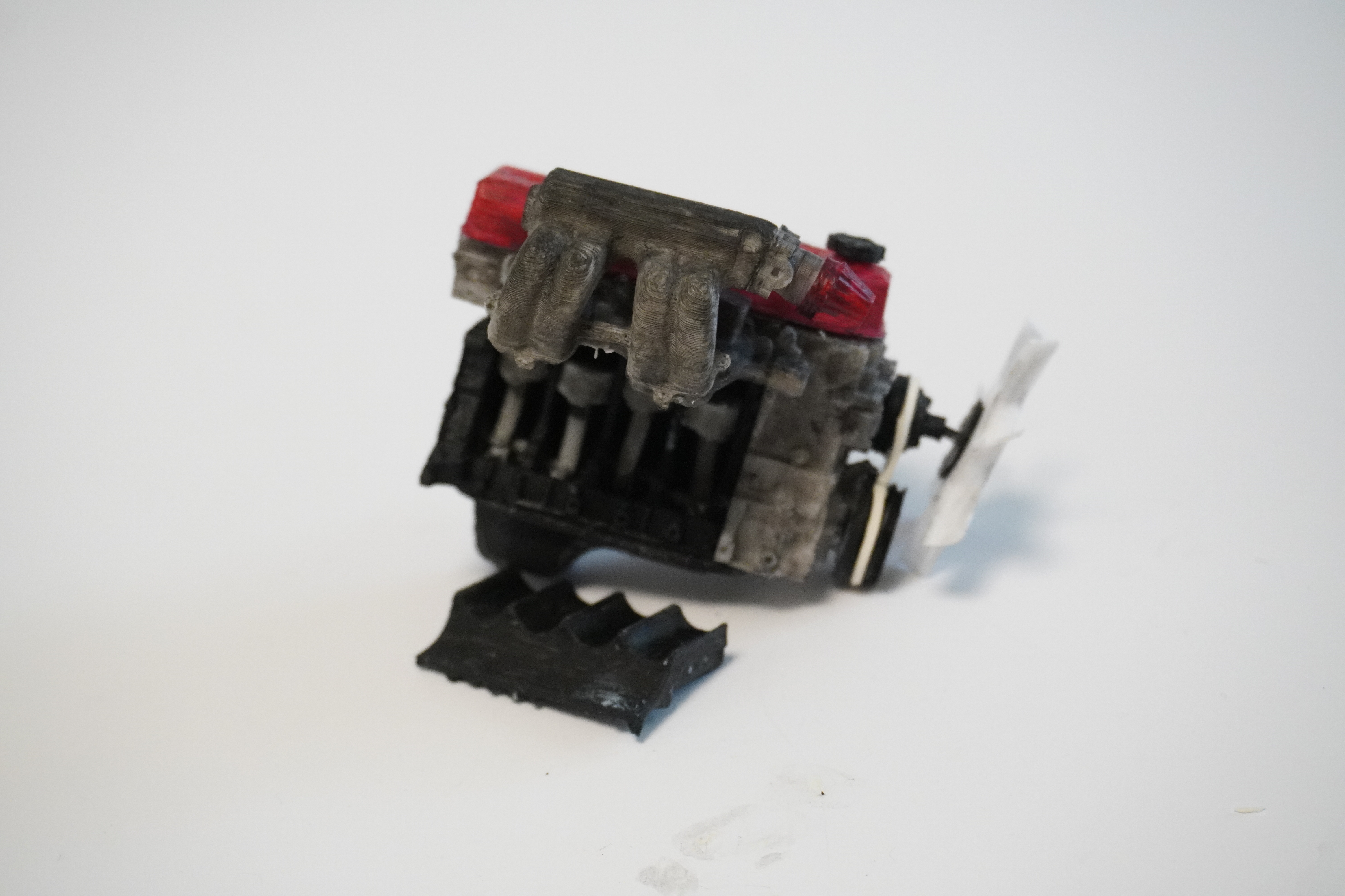 MINI Toyota 4 Cylinder Engine 22RE, Complete Working Model Mini Edition — miniatura 14