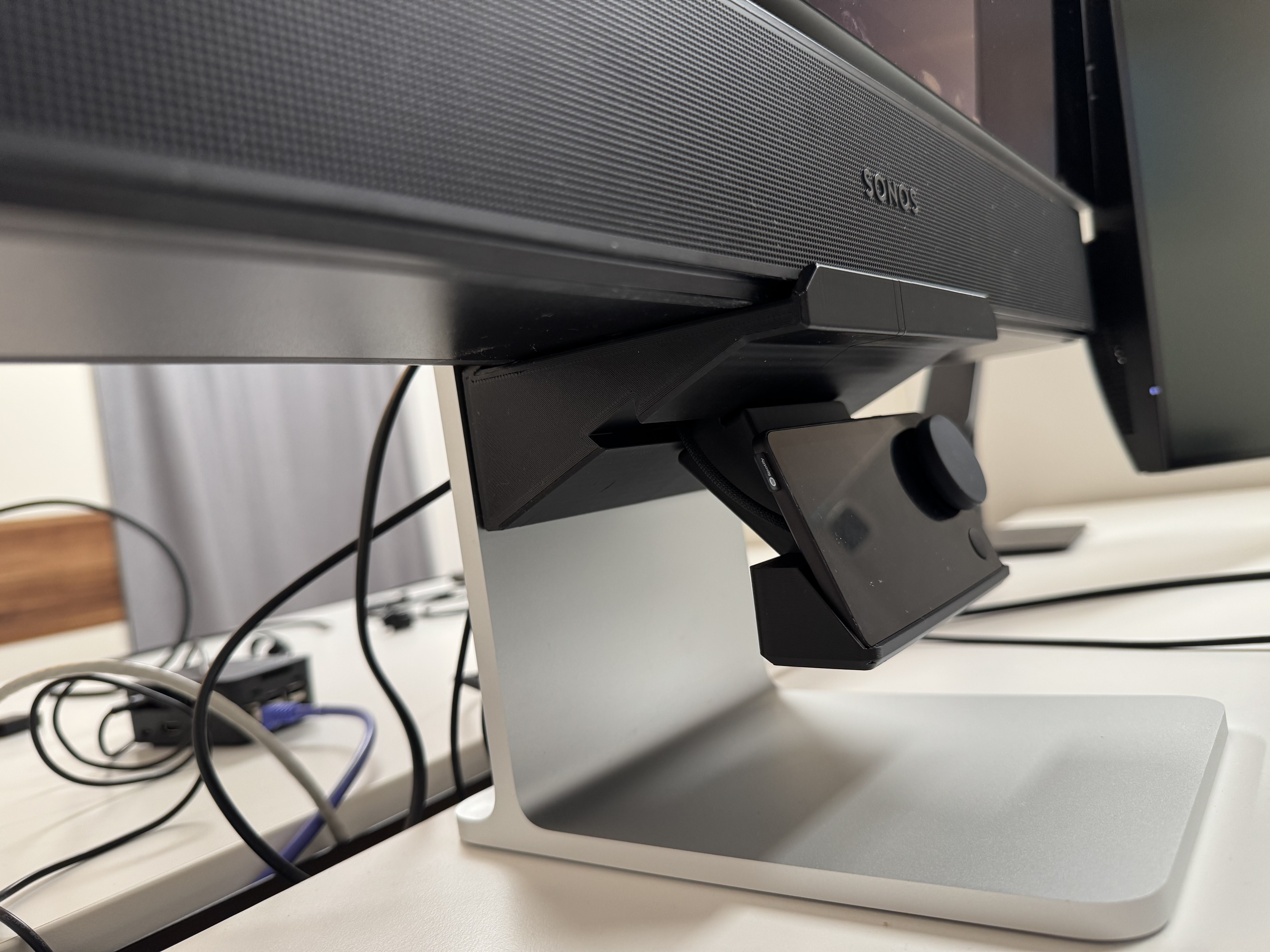 Sonos Beam Mount for Apple Studio Display (height-adjustable stand) — thumbnail 2