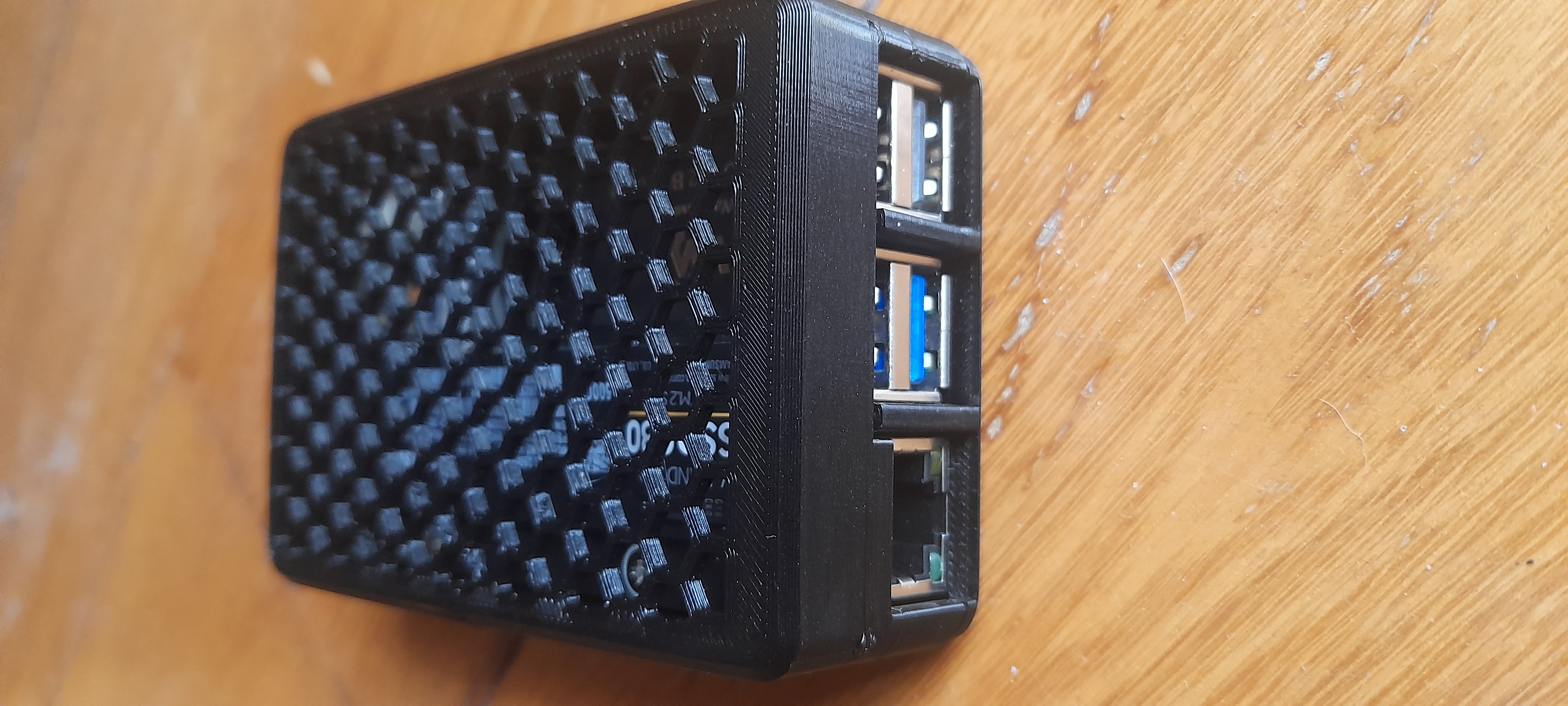 Raspberry Pi 5 with WaveShare NVME (D)