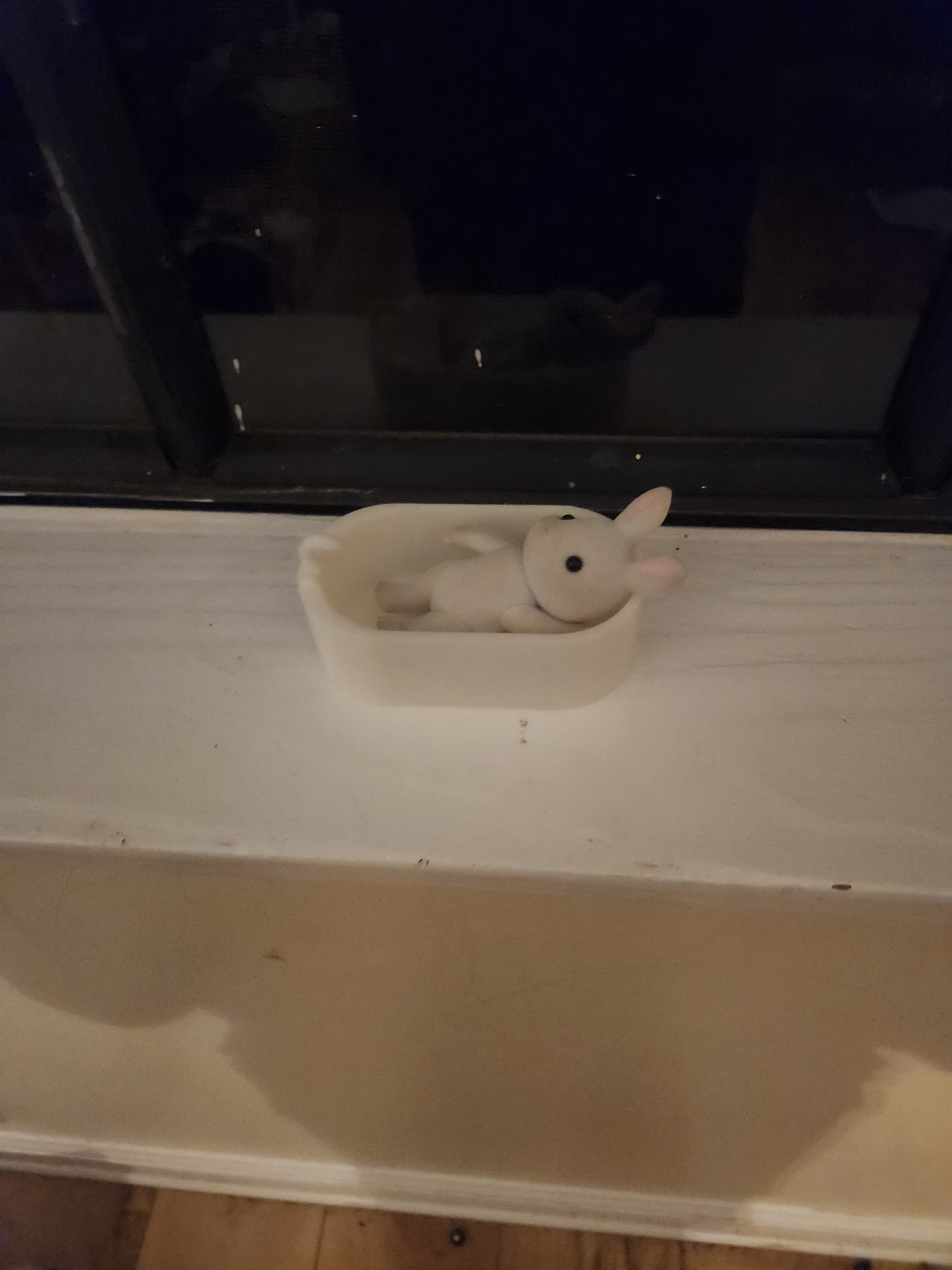 Bathtub for calico critters
