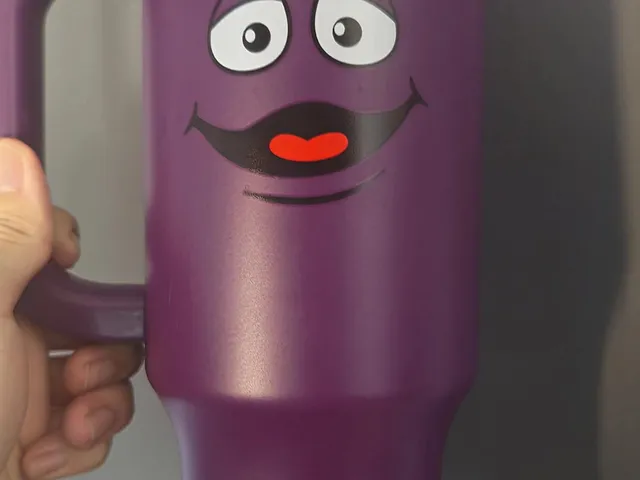 Mcdonald Grimace thumbler tpu sock