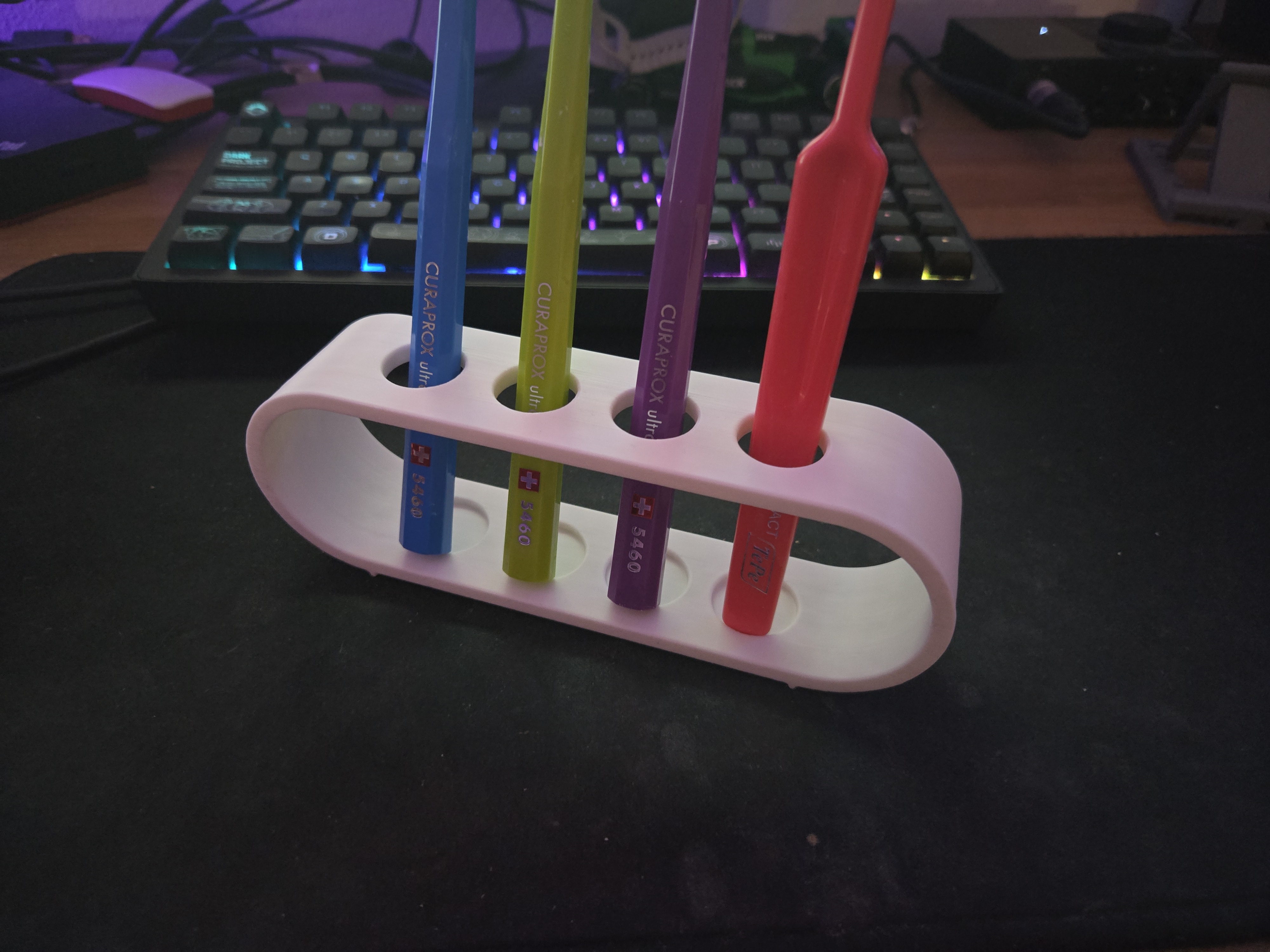 Family Toothbrush Station - Holder - Mawe's bathroom series