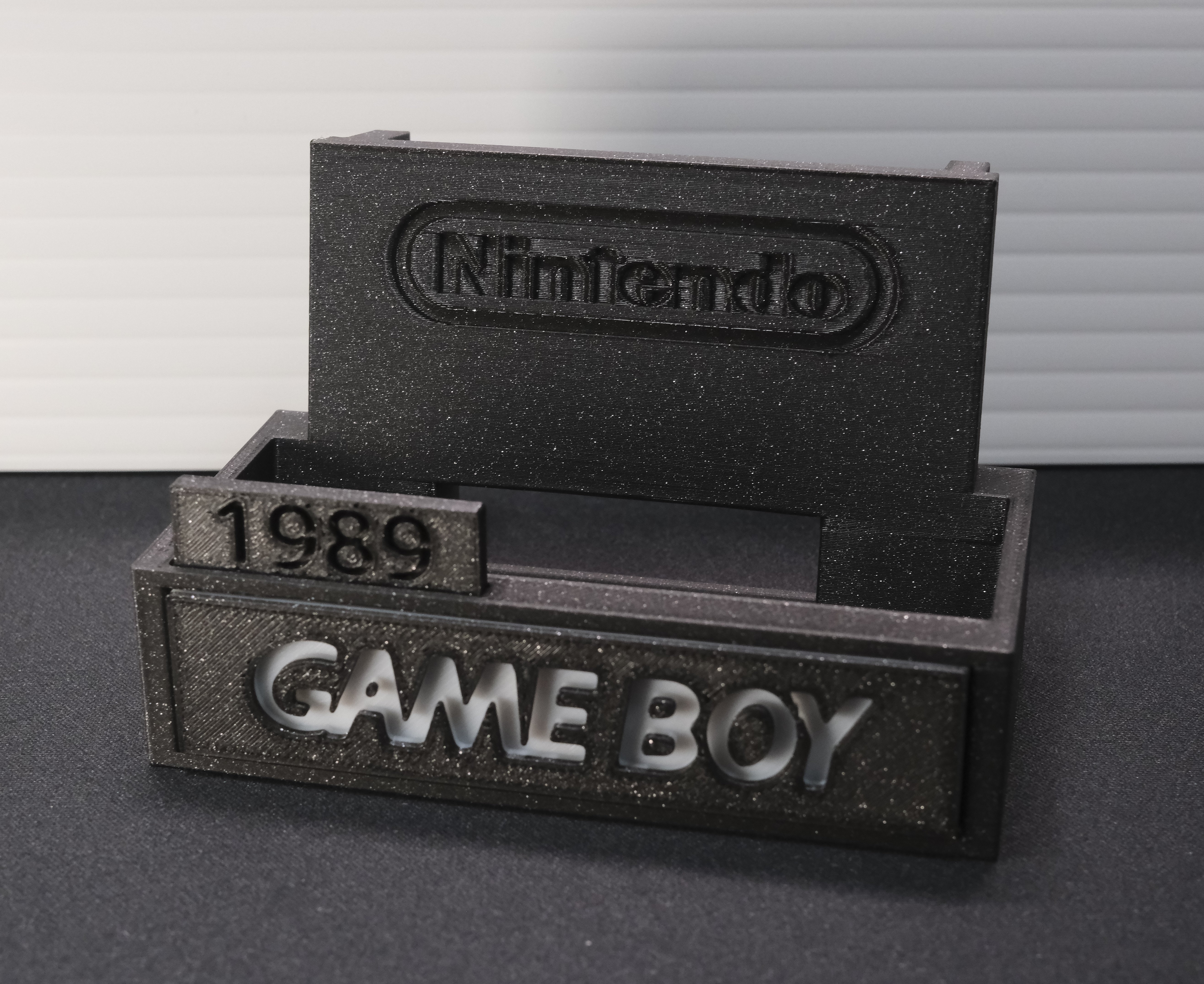 Miniatura 2 do modelo 3D GAMEBOY Stand - DMG Set