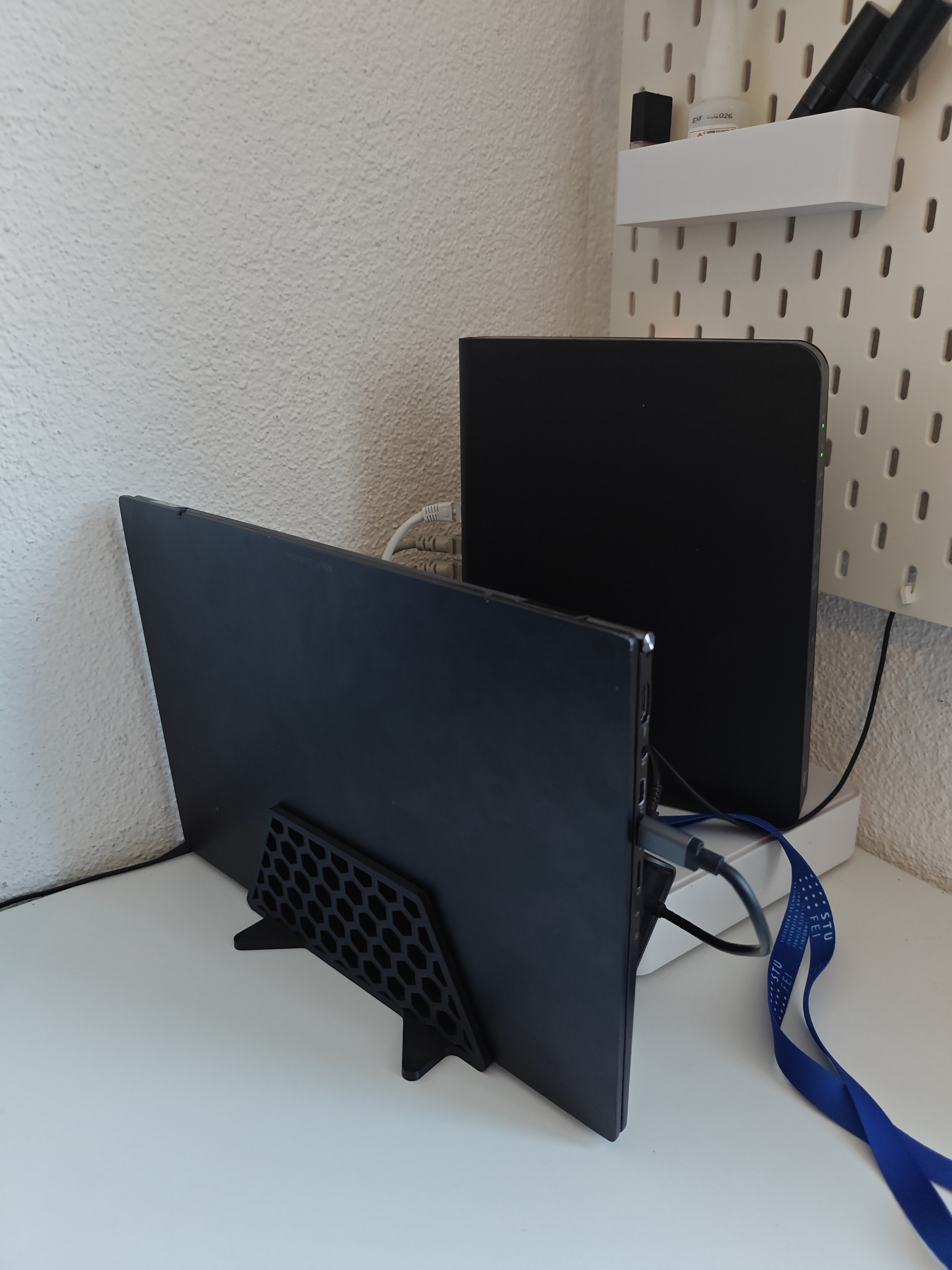 Honeycomb Zenbook Stand