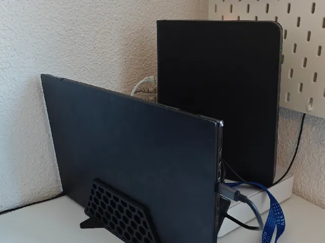 Honeycomb Zenbook Stand
