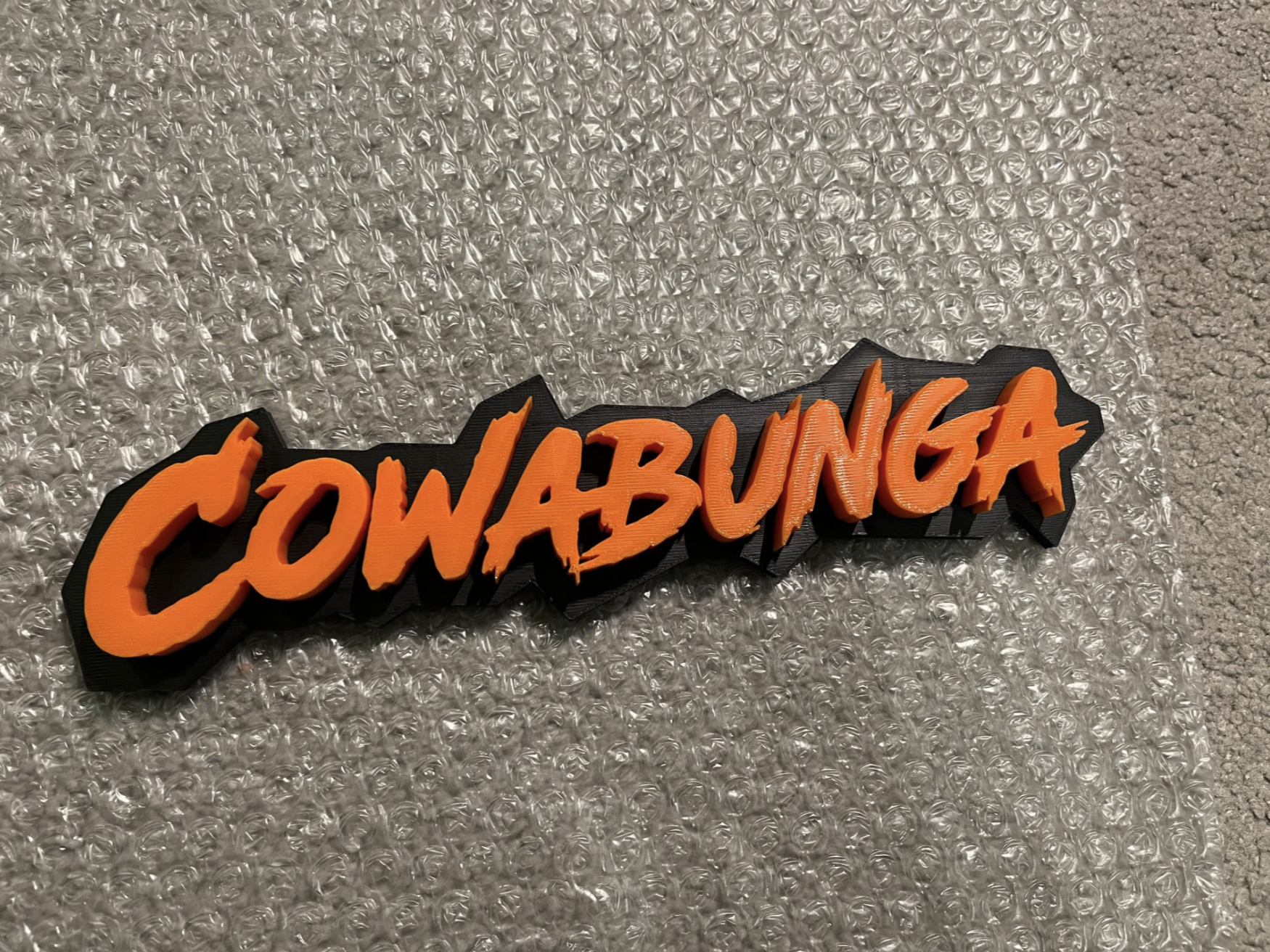 TMNT Cowabunga stand logo decor