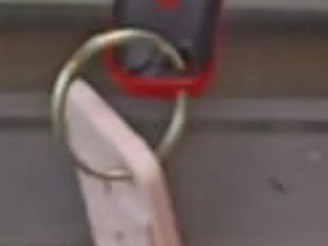 FabLab keychain phone stand