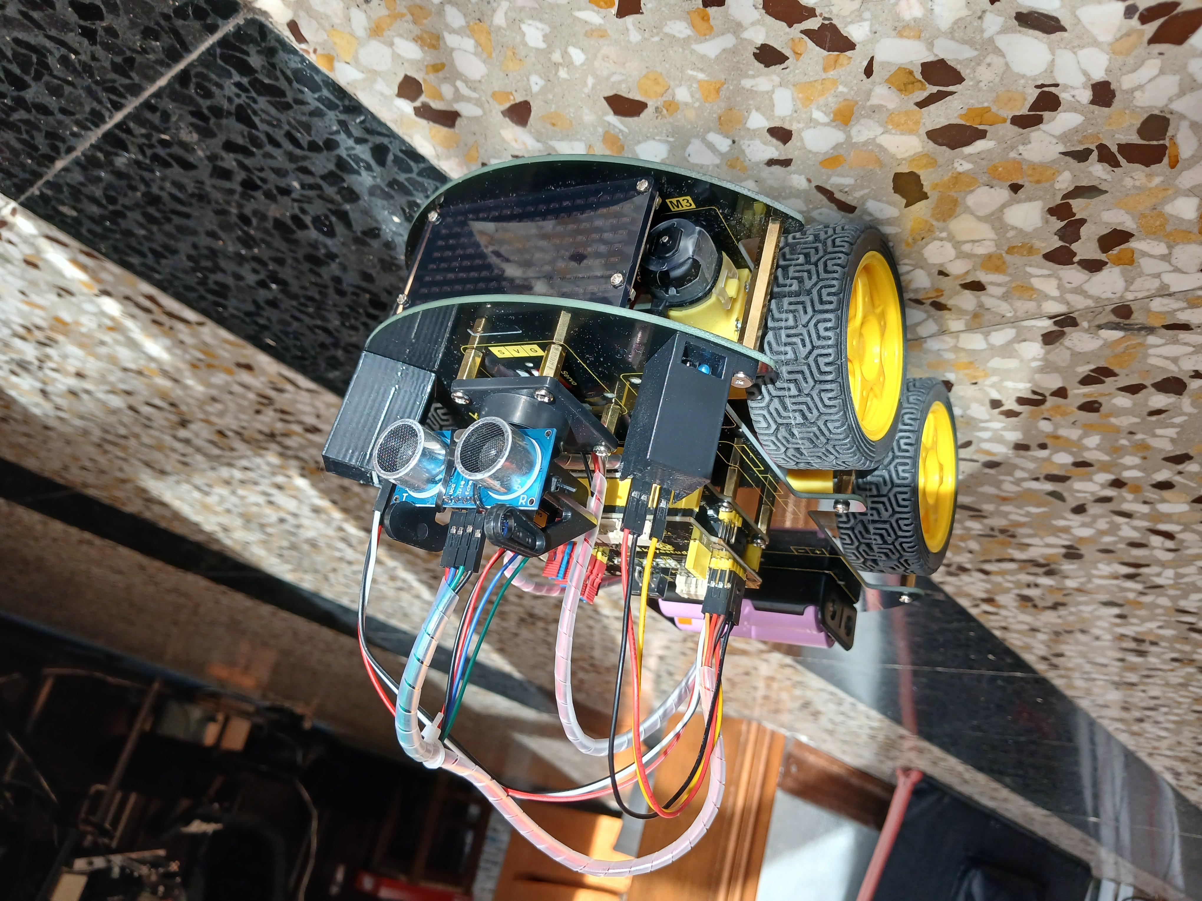 TCRT5000 case for robot
