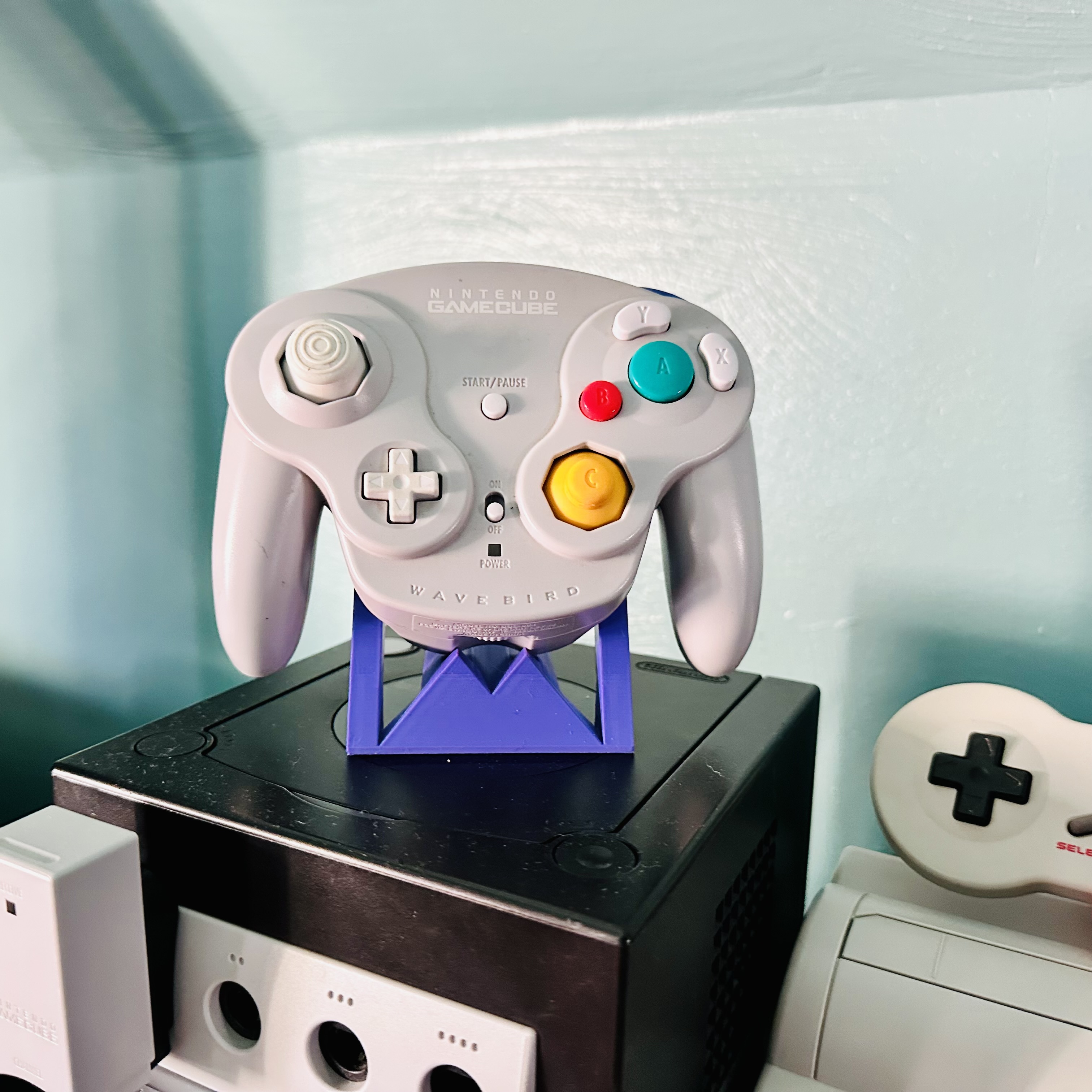 GameCube Wavebird with Battery Storage Display Stand