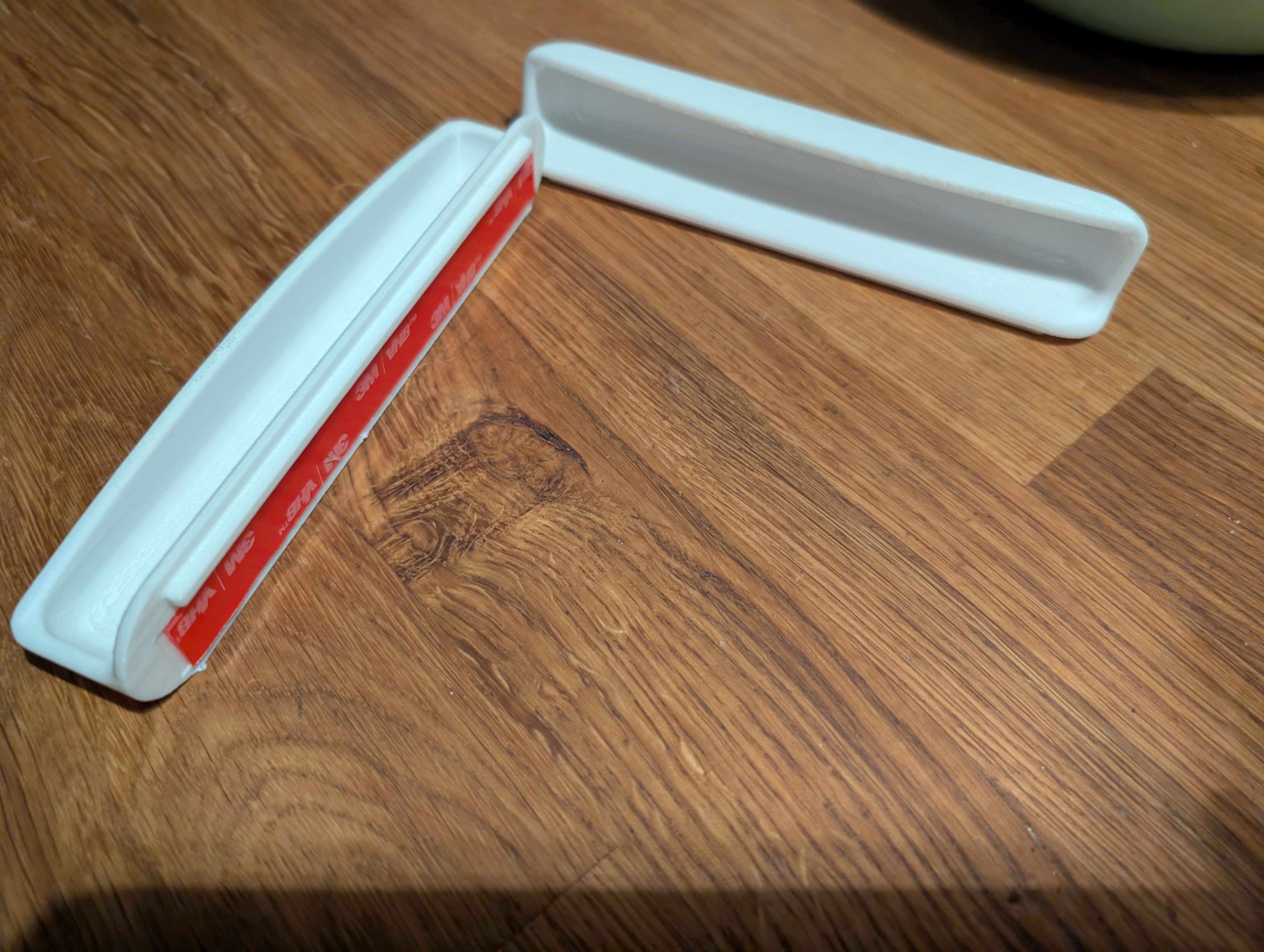 Casper Compatible Roll-Up Screen Door Handle (VHB Mount)