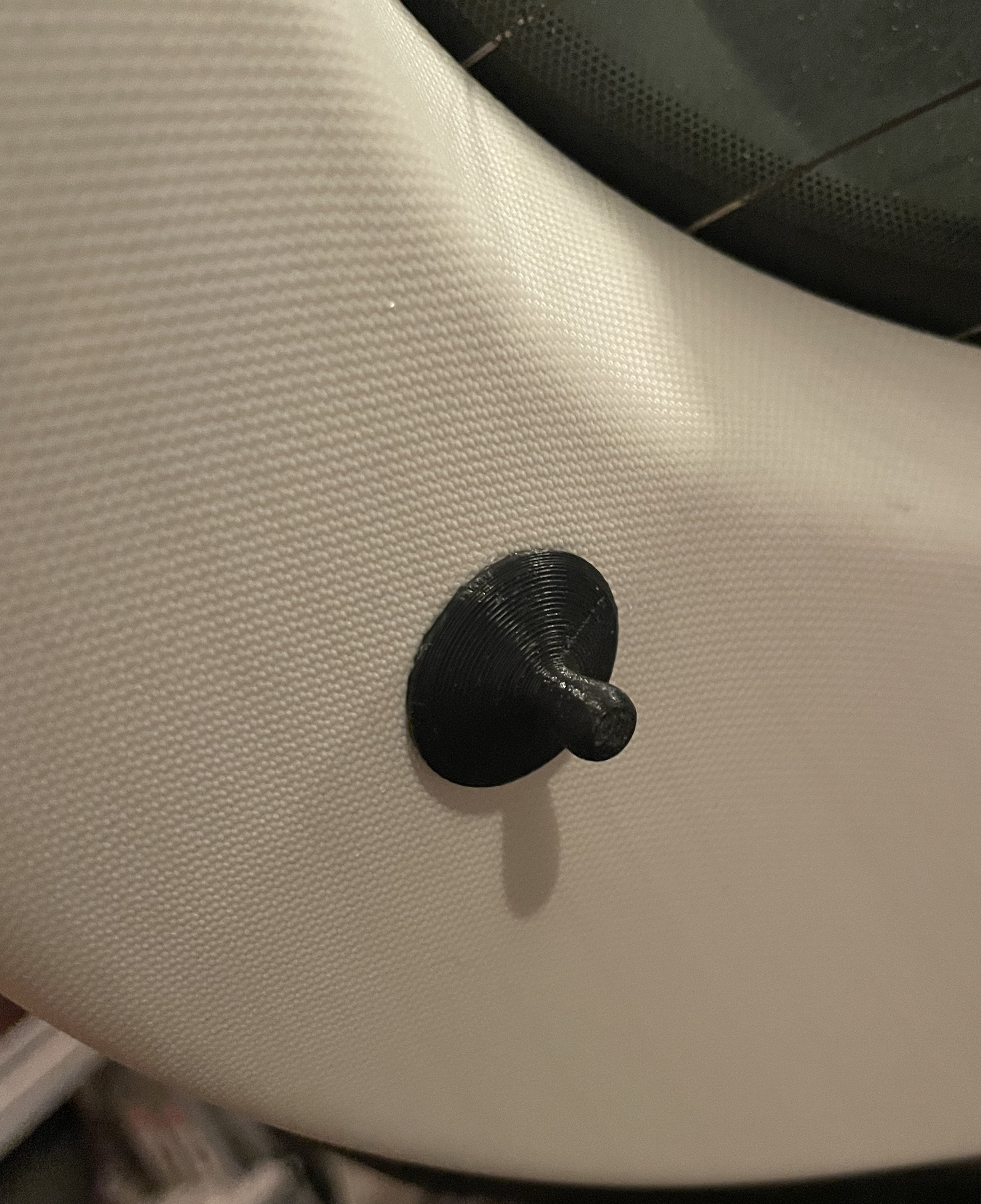 Ford Focus Hatchback Cargo Cover Clip Peg