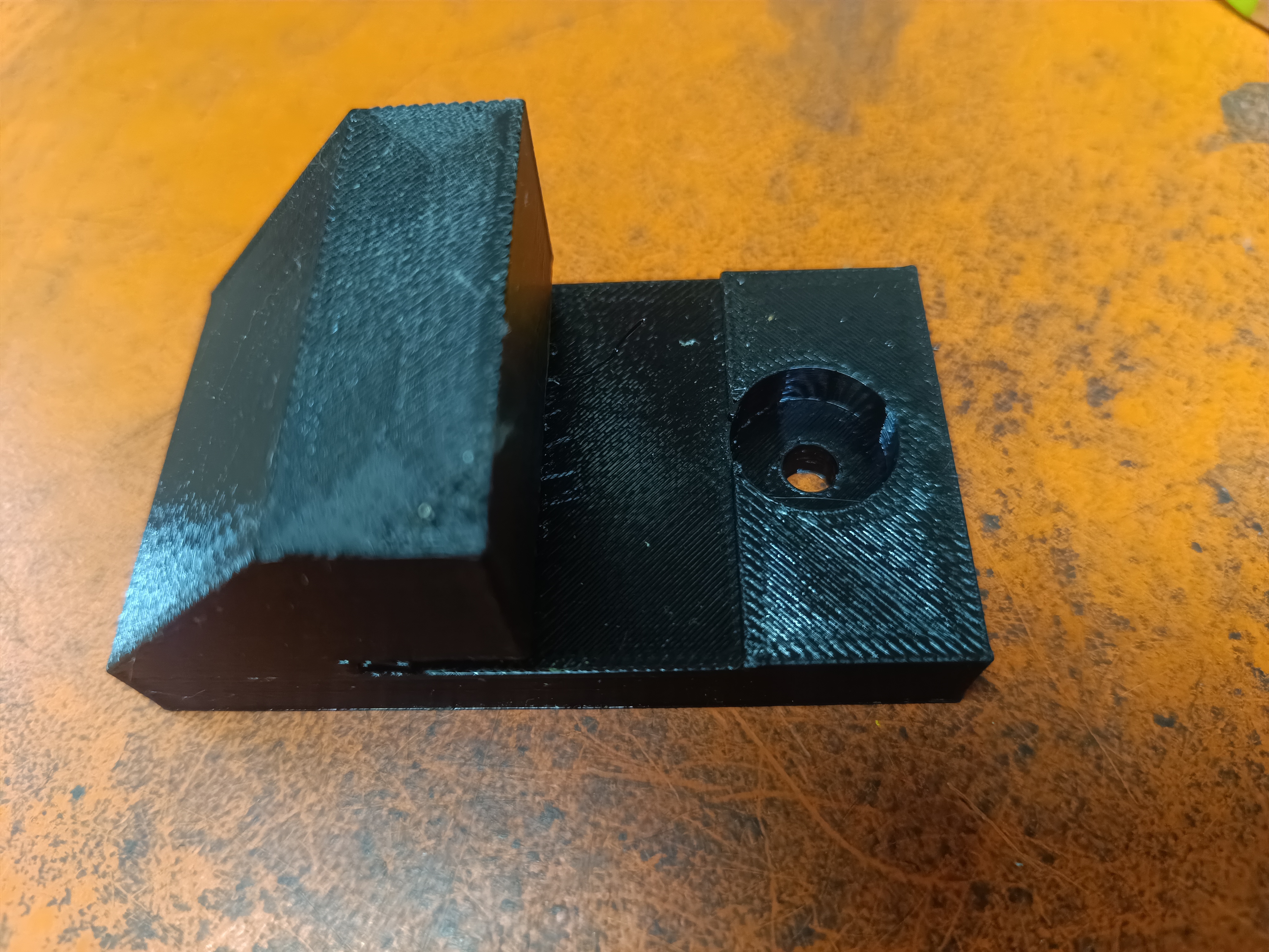 Držák solárního panelu / Solar panel holder