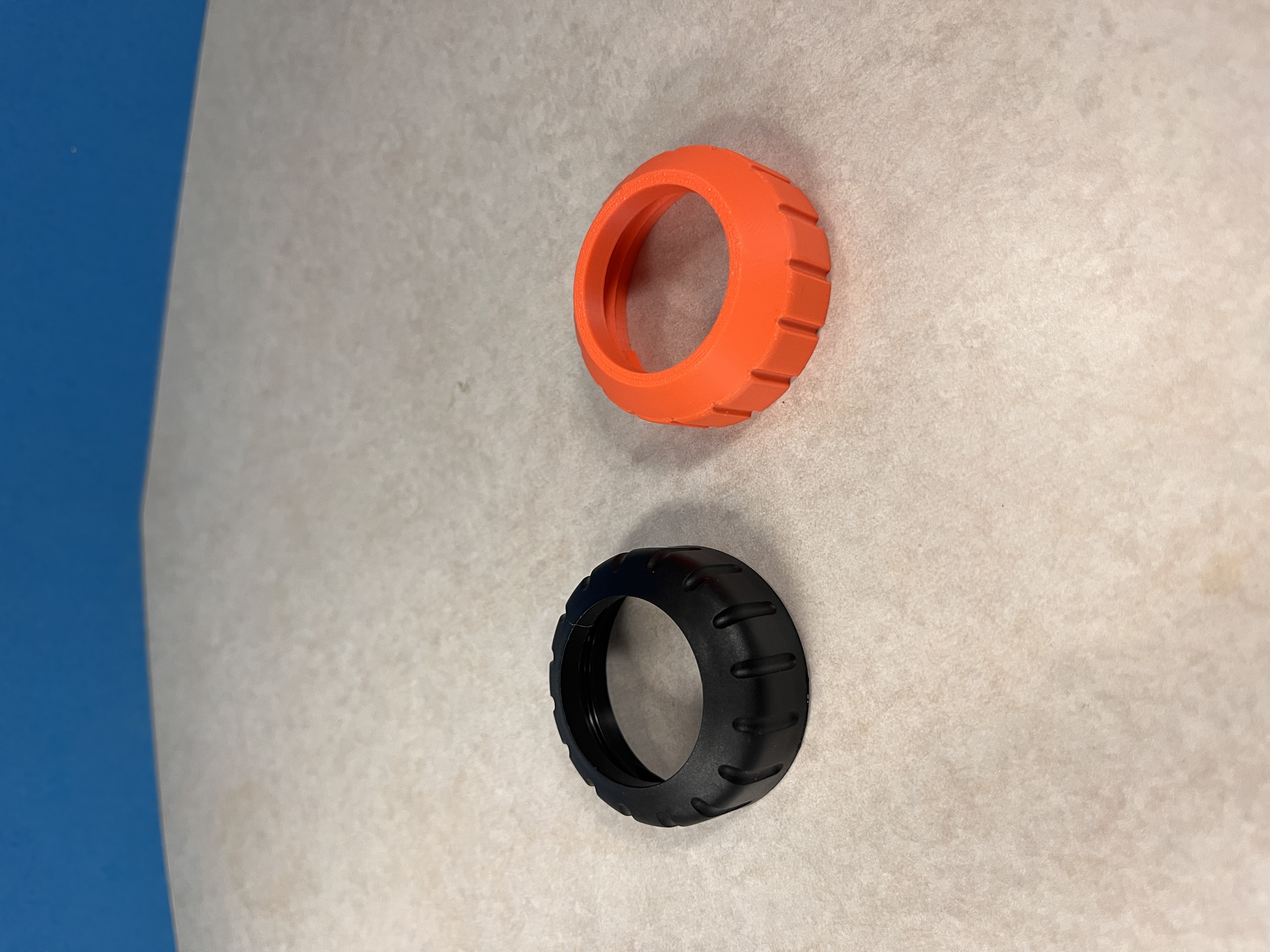 OXO Squeeze Bottle Cap Ring — miniatura 3