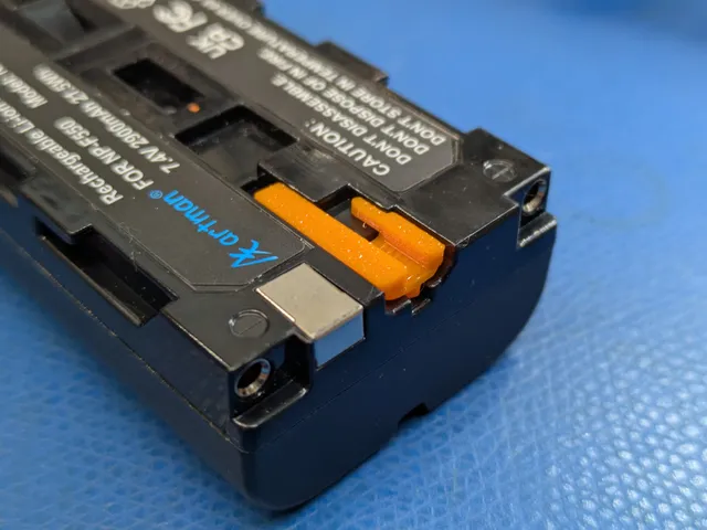"For InfoLITHIUM Battery Only" NP-F550 Battery Fix