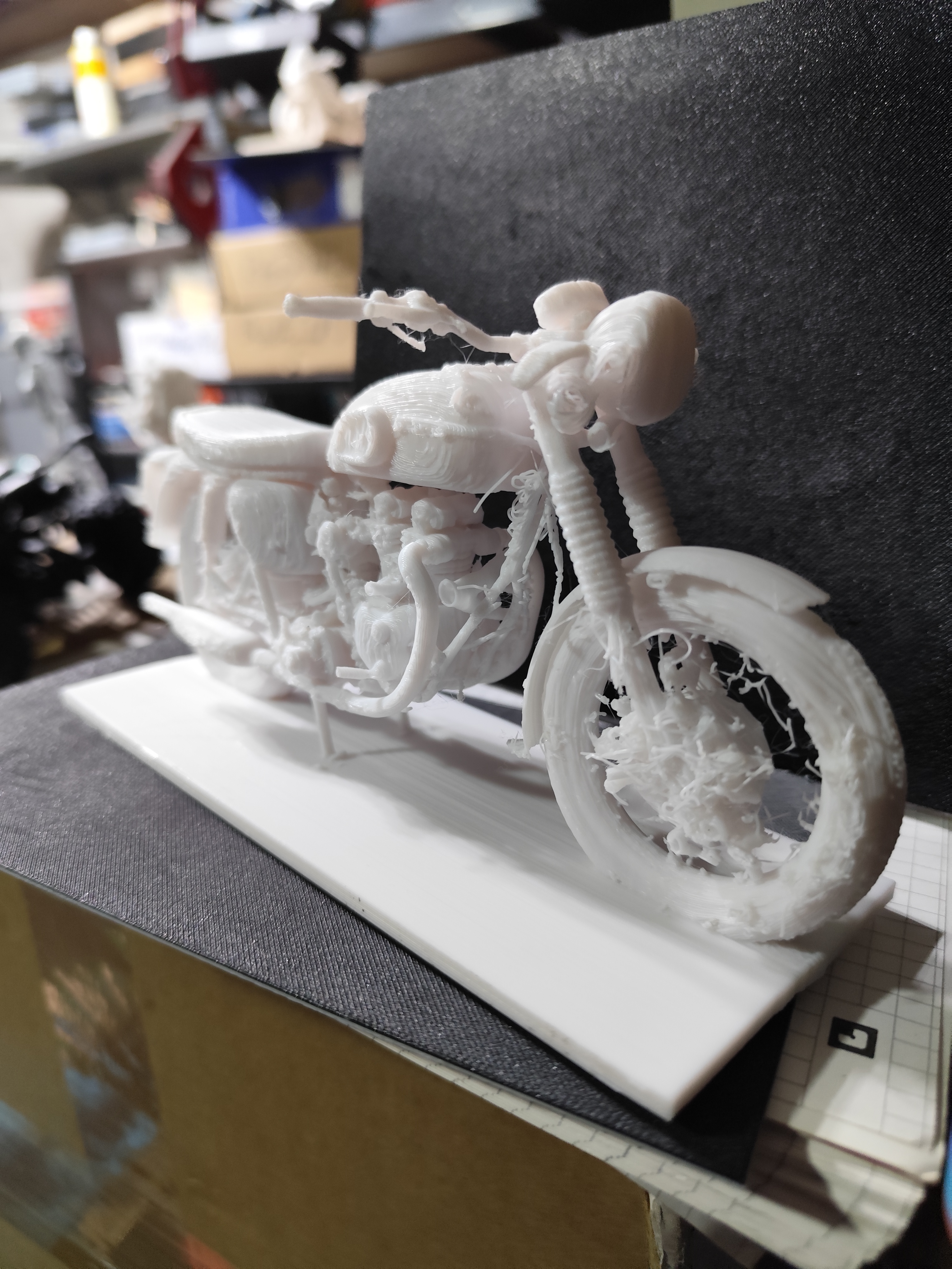 triumph bonneville 650 model remod different base — thumbnail 2