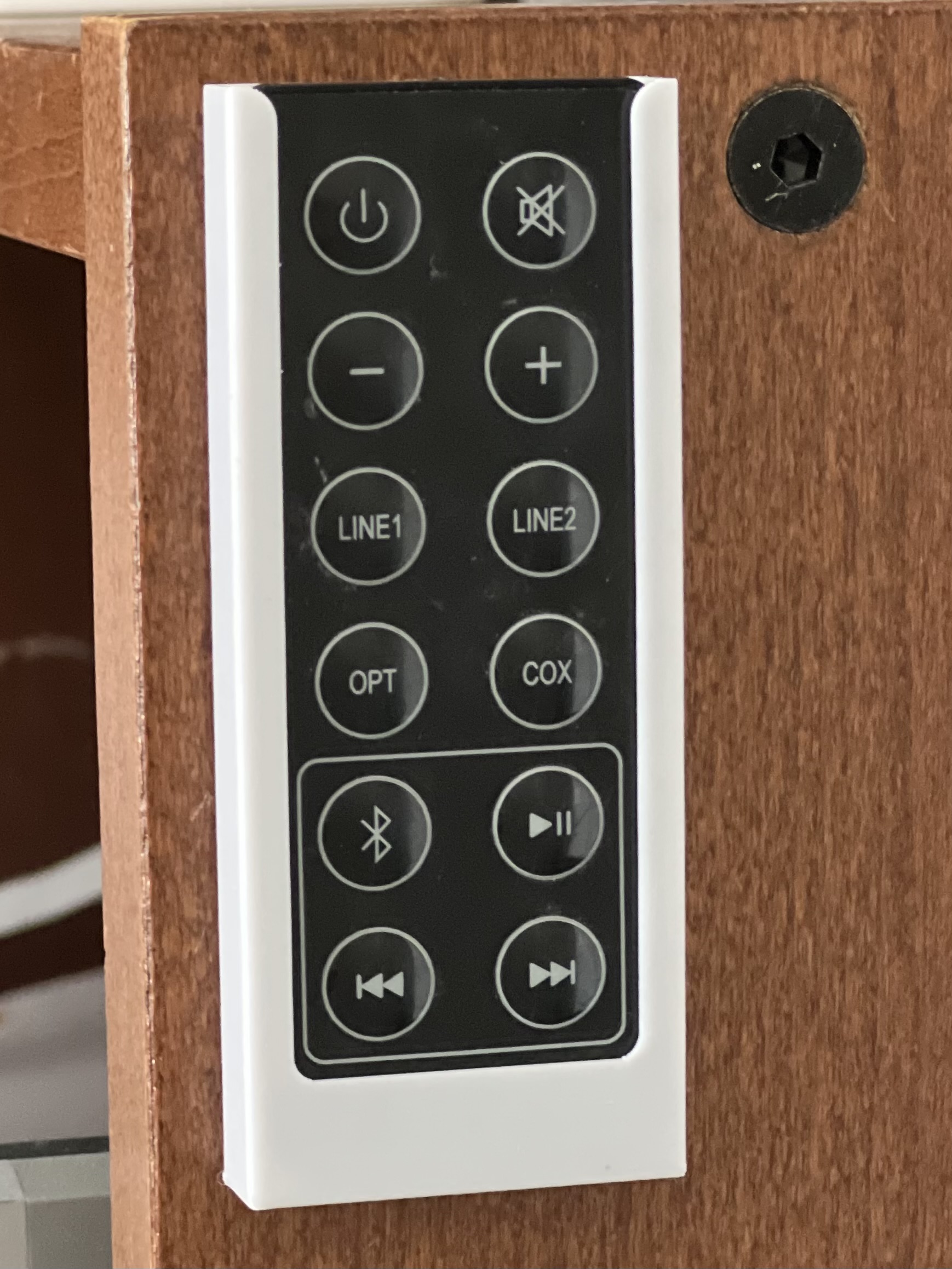 edifier RC10e remote holder