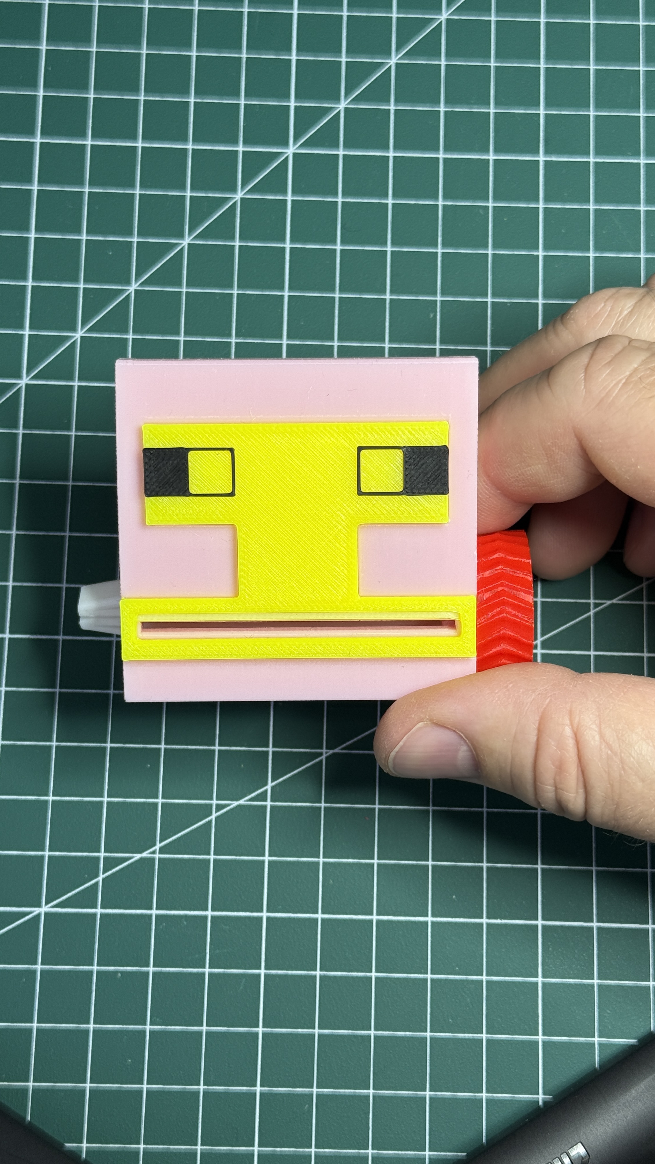 Minecraft Toothpaste Squeezer Sheep