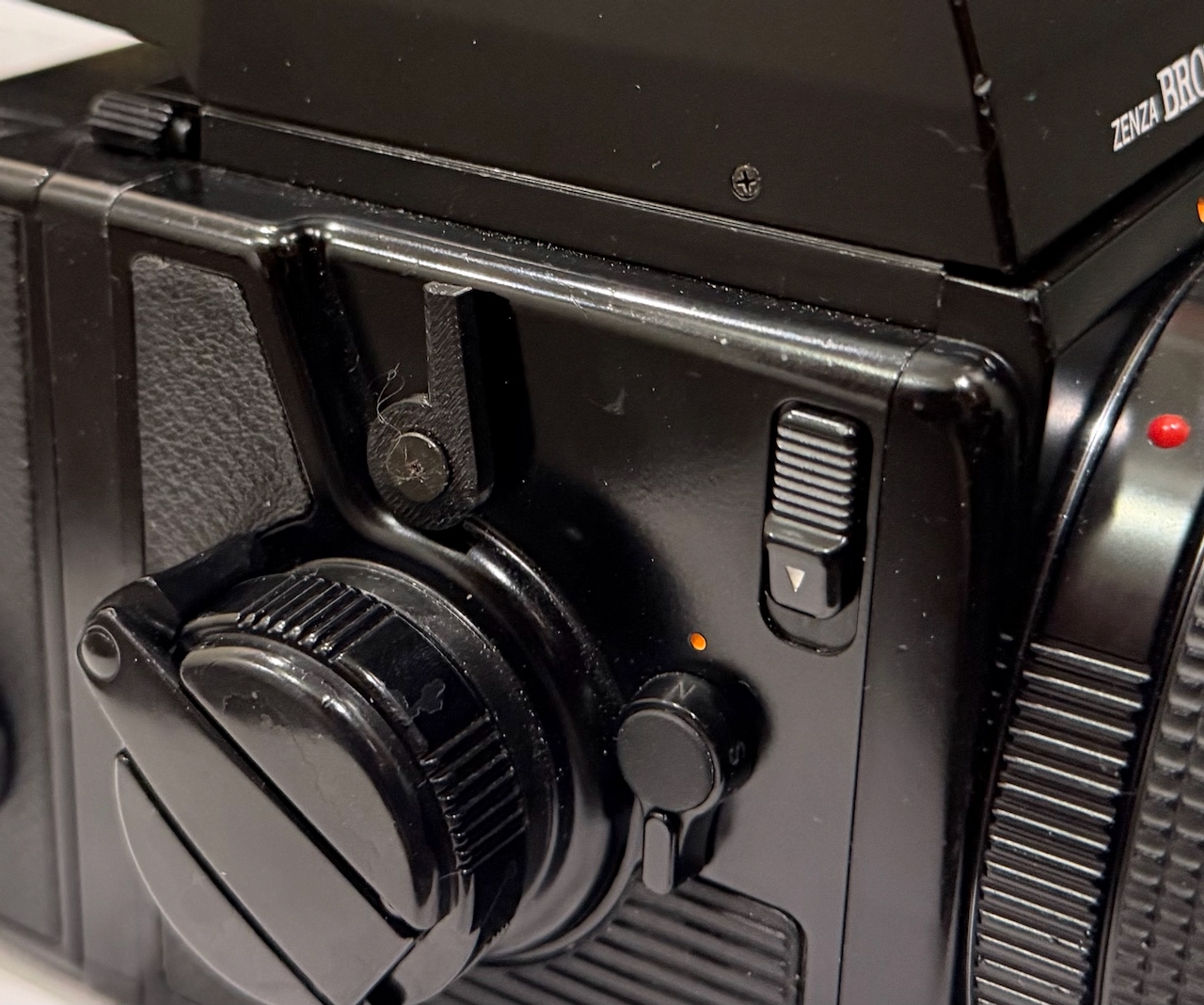 Bronica SQ-Ai Multiple Exposure Lever