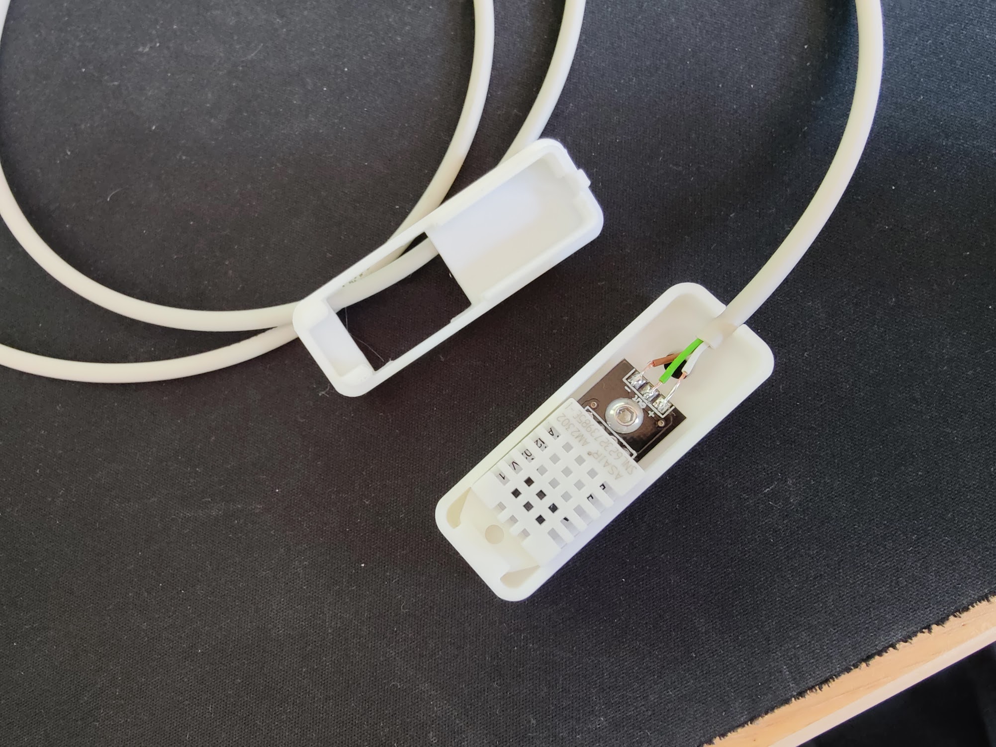 DHT22 - Screwable Case/Housing — miniatura 2