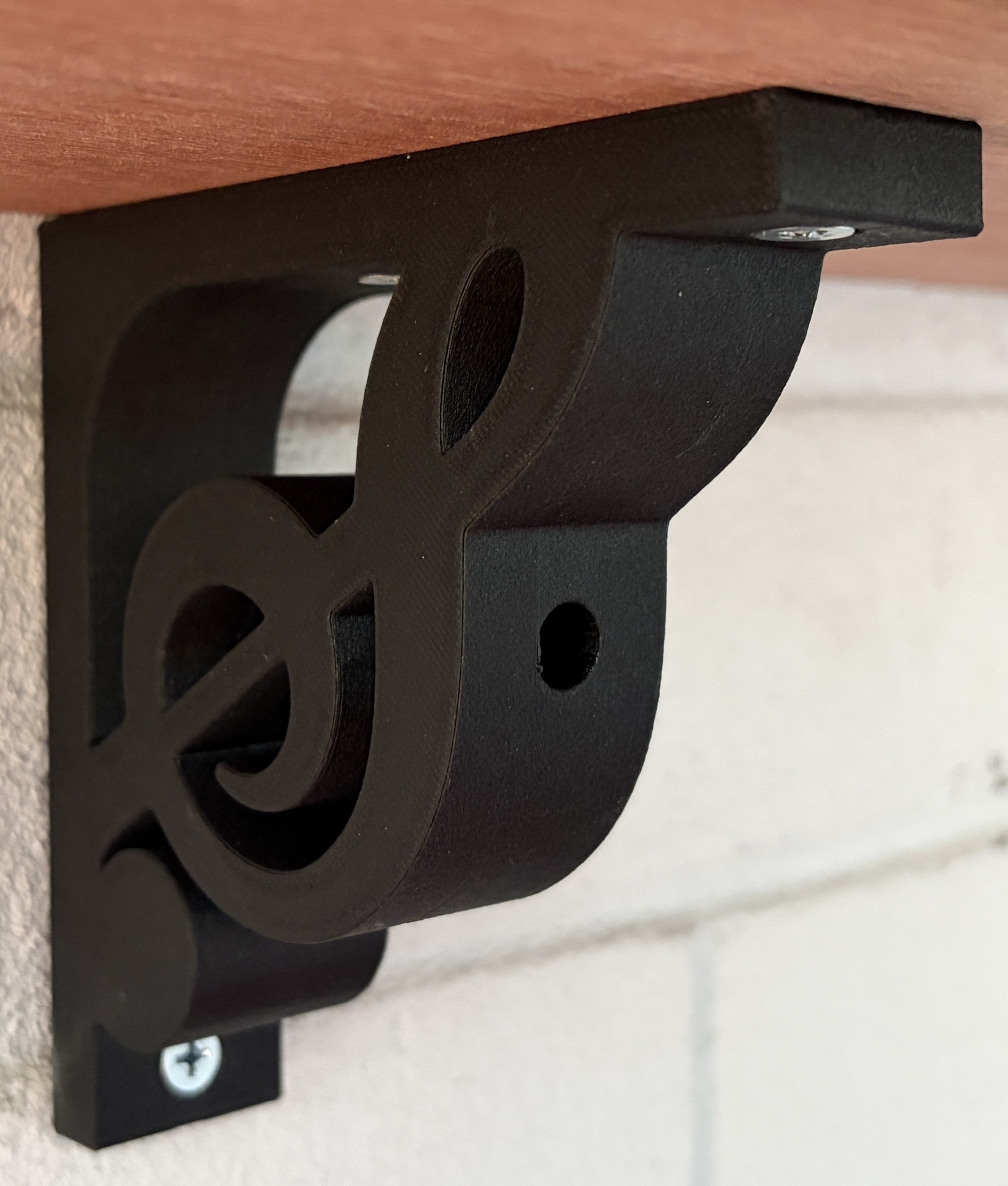Treble_Clef_Shelf_Bracket