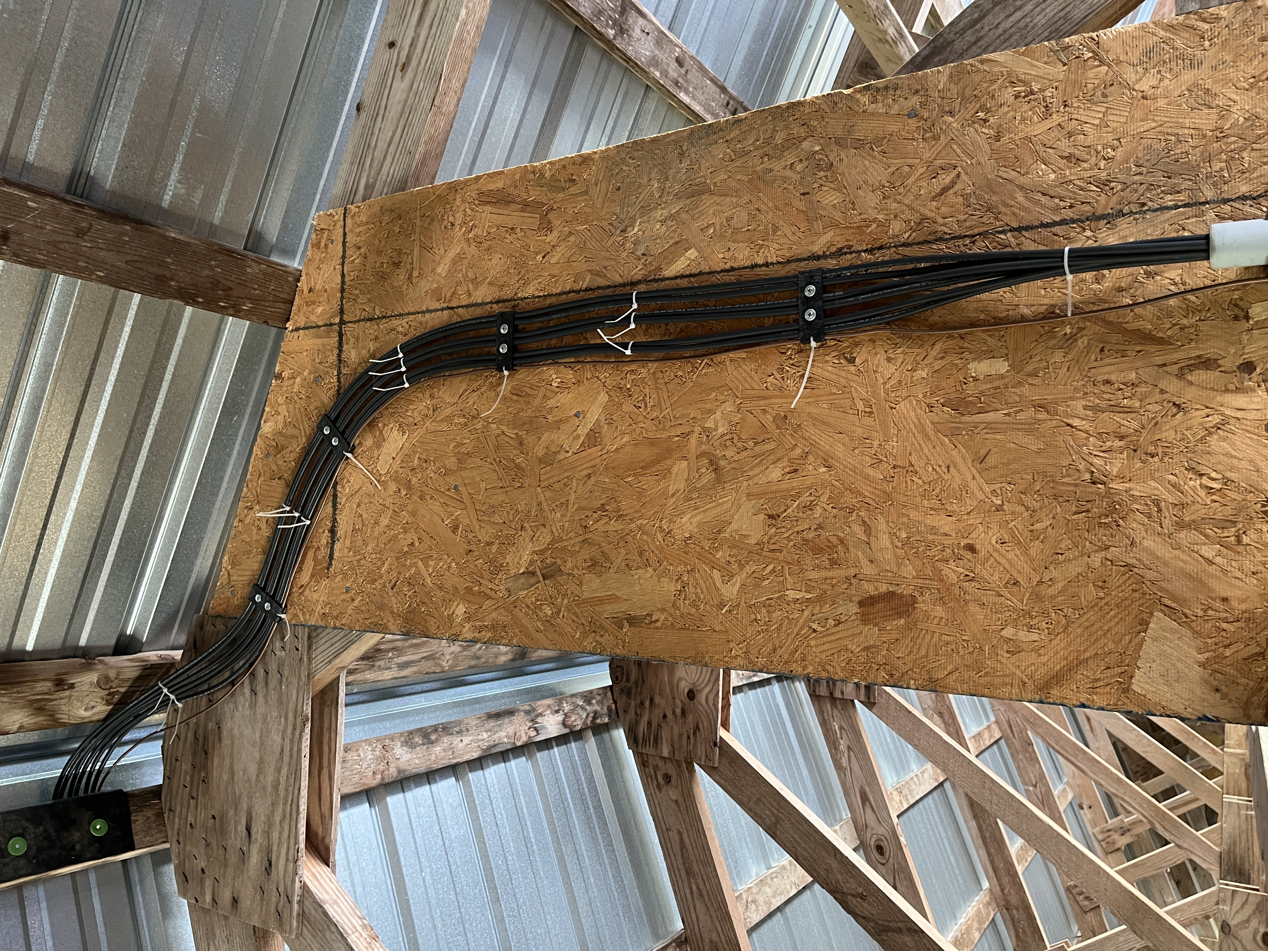 Solar Wire Dressing Bracket