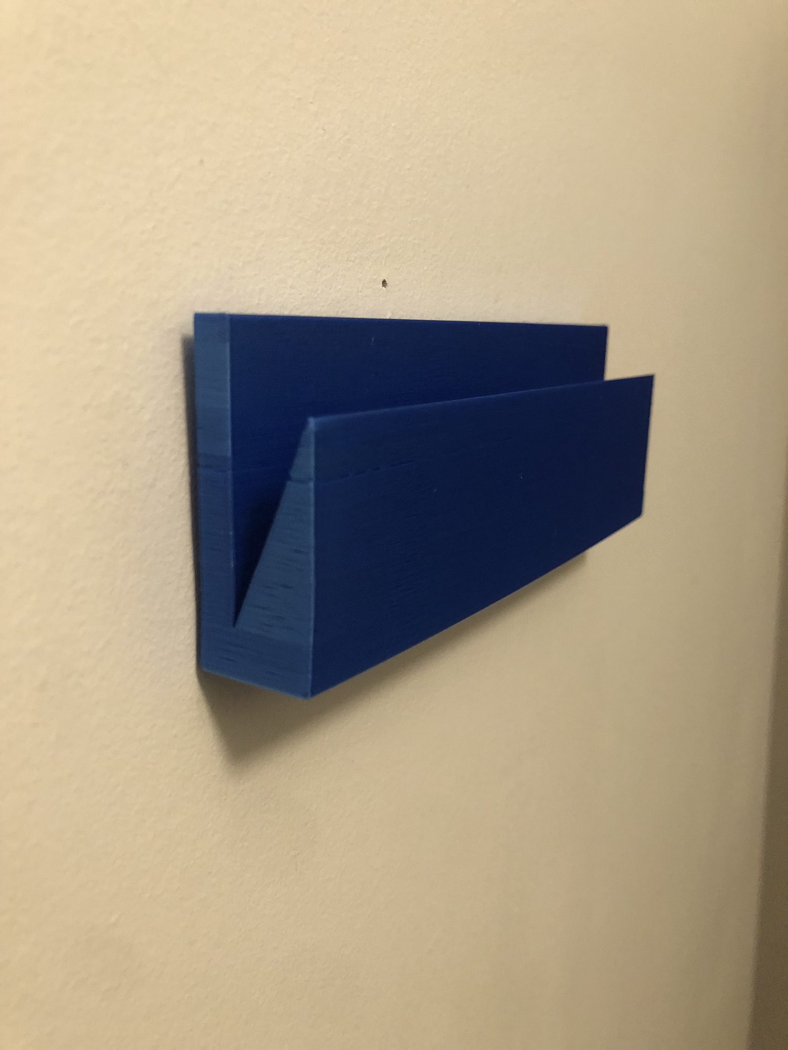 French cleat for wall art (with keyholes)