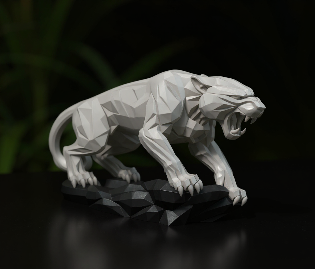 Nightstalk Prowler – Sleek Low Poly Panther Statue