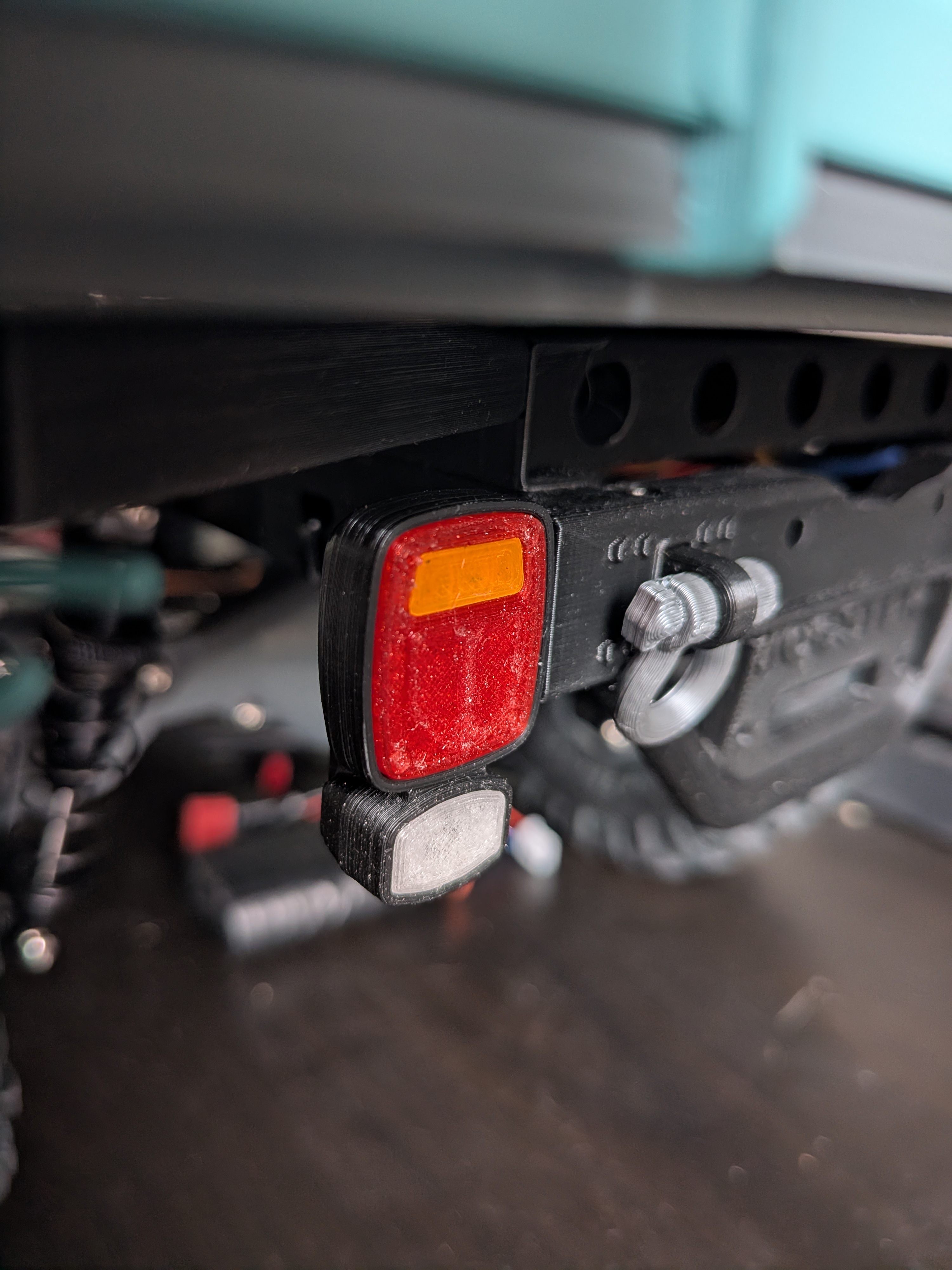 Mogster overland reverse light