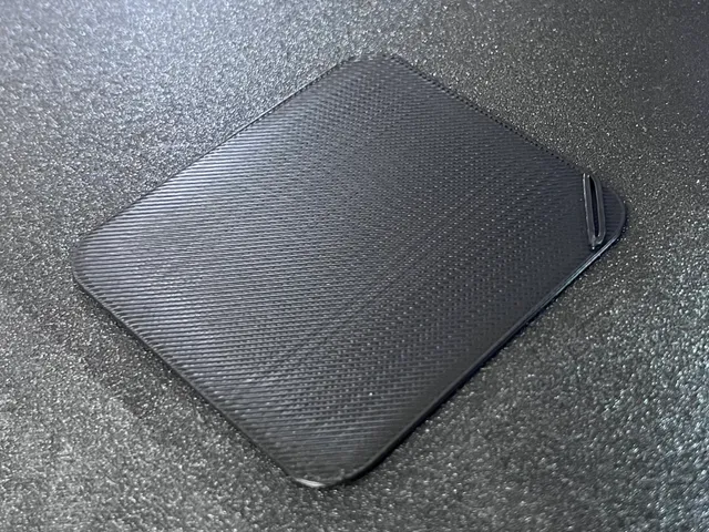 Build Sheet/Plate Cleaner (with a small handle that it can be peeled off more easily)