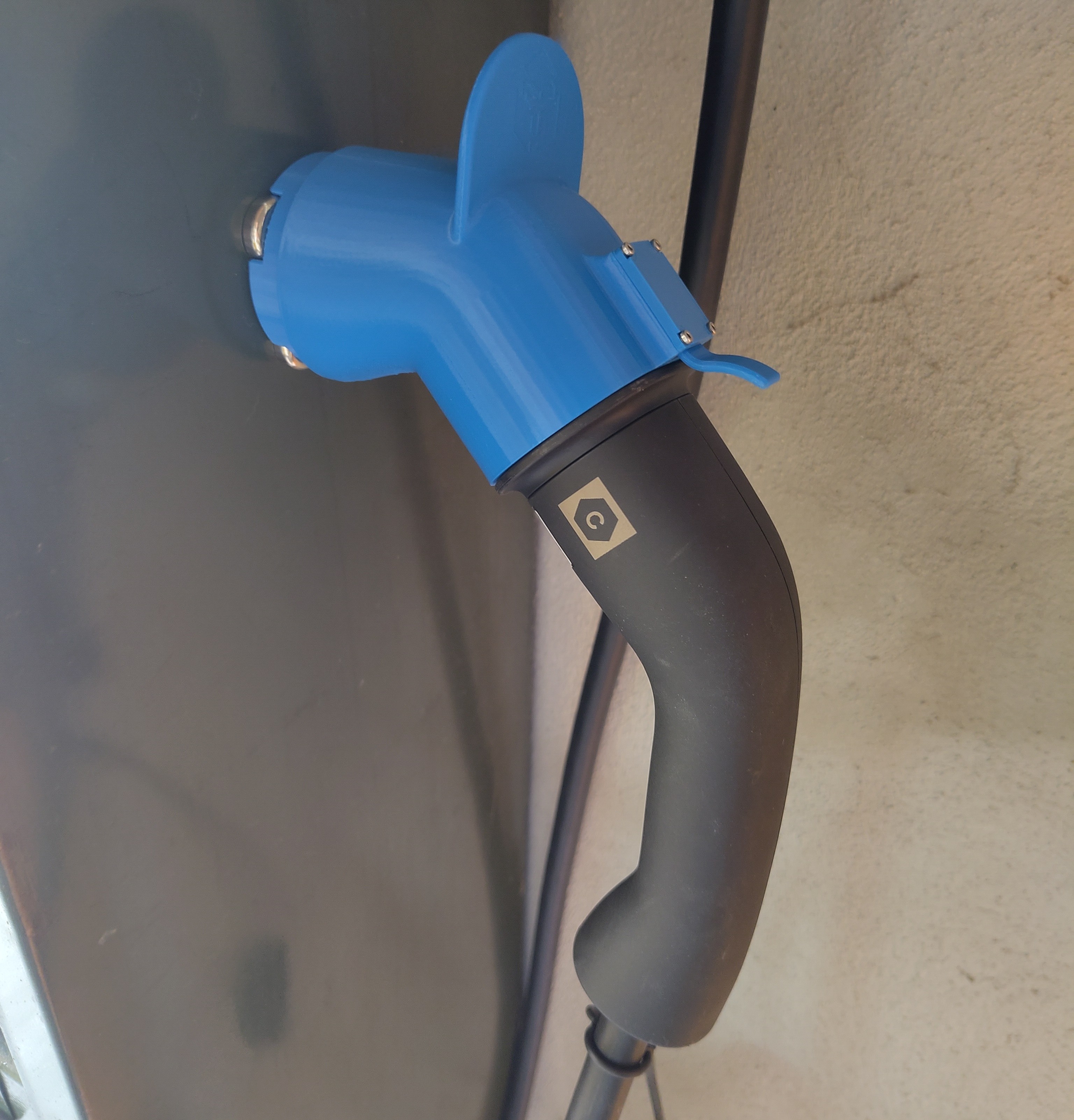 Type 2 cable holder magnetic