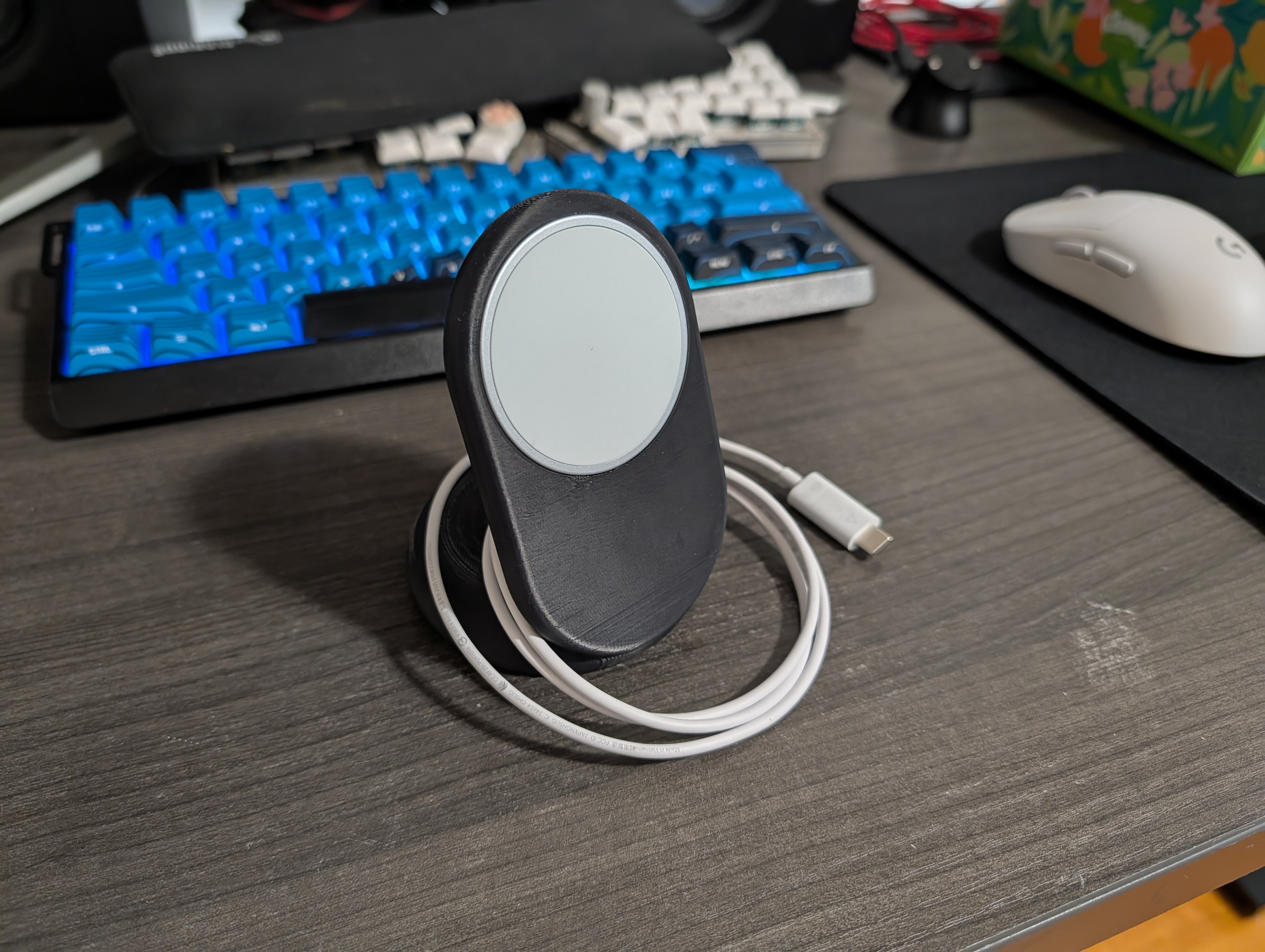 Pixelsnap Wireless Charger Stand