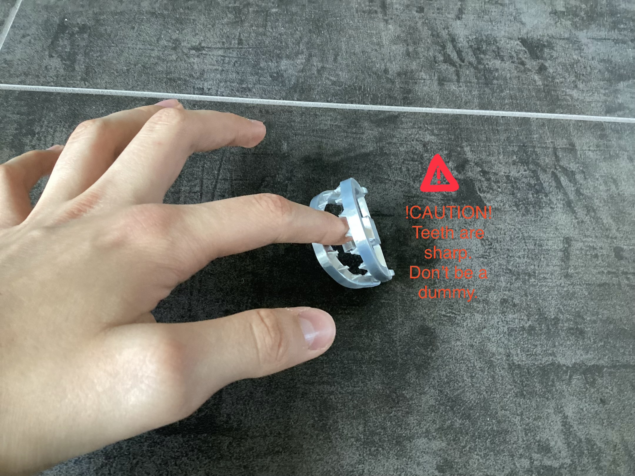 Miniatura 10 do modelo 3D Hinged Mini Beartrap
