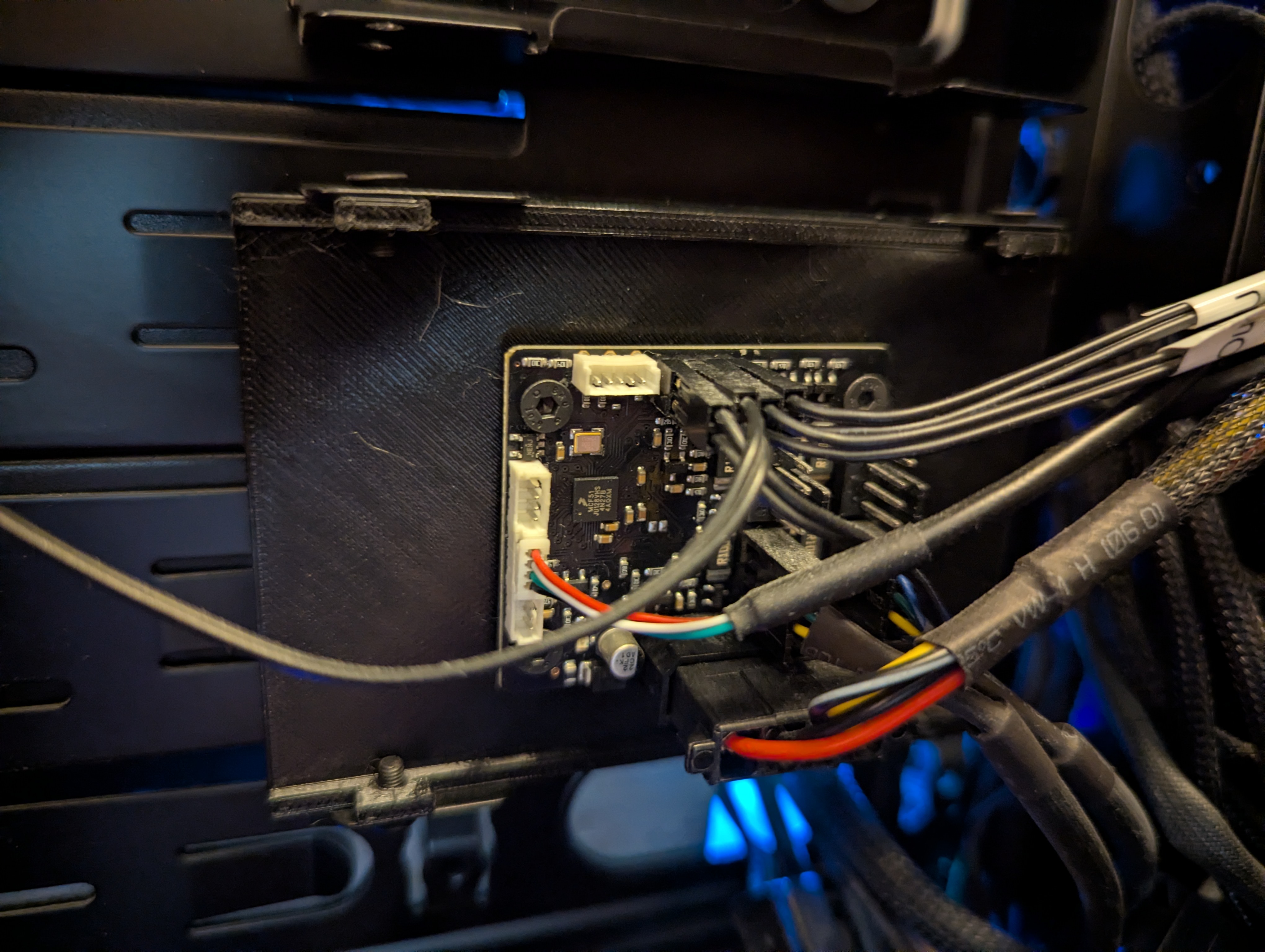 Aqua Computer QUADRO mount bracket for 2.5in SSD mount