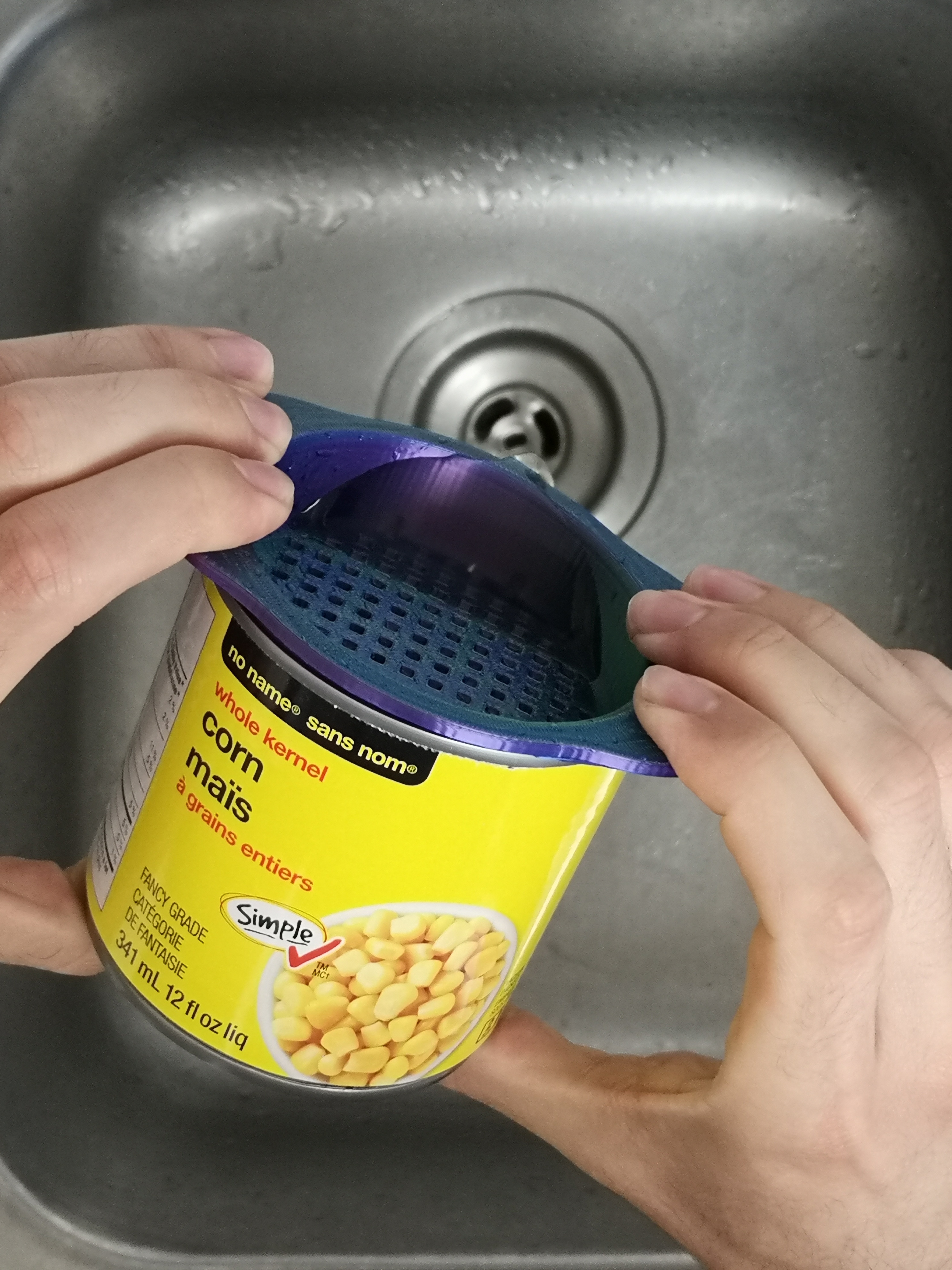 Miniatura 4 do modelo 3D Can strainer