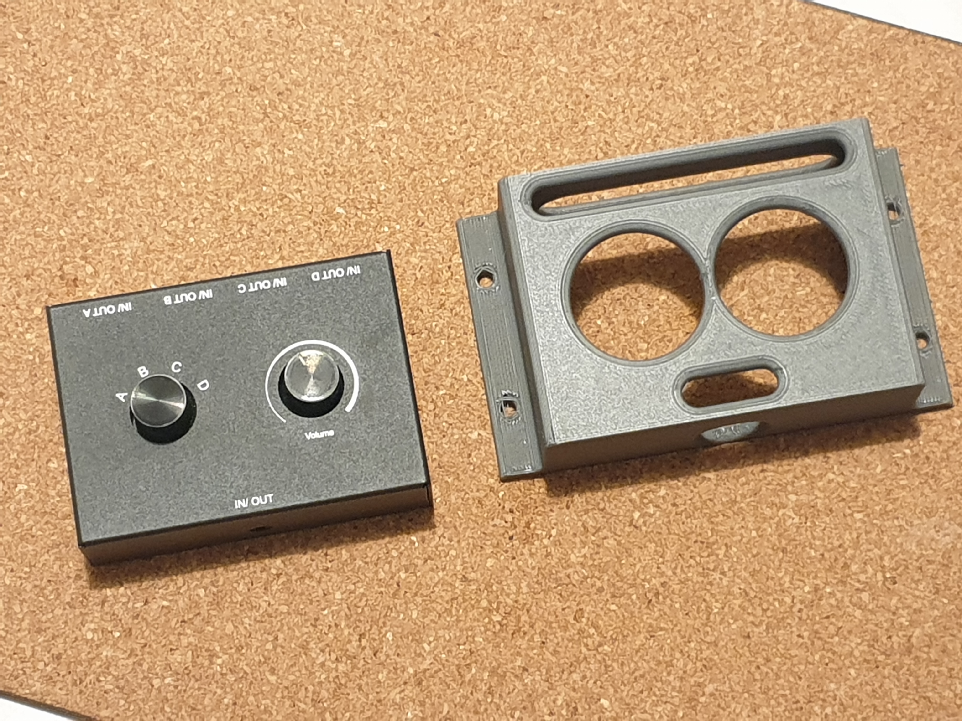 Desk Mount for 4-Way Audio Switch/Splitter (Under or Over Desk) 3D model by Grogg3D