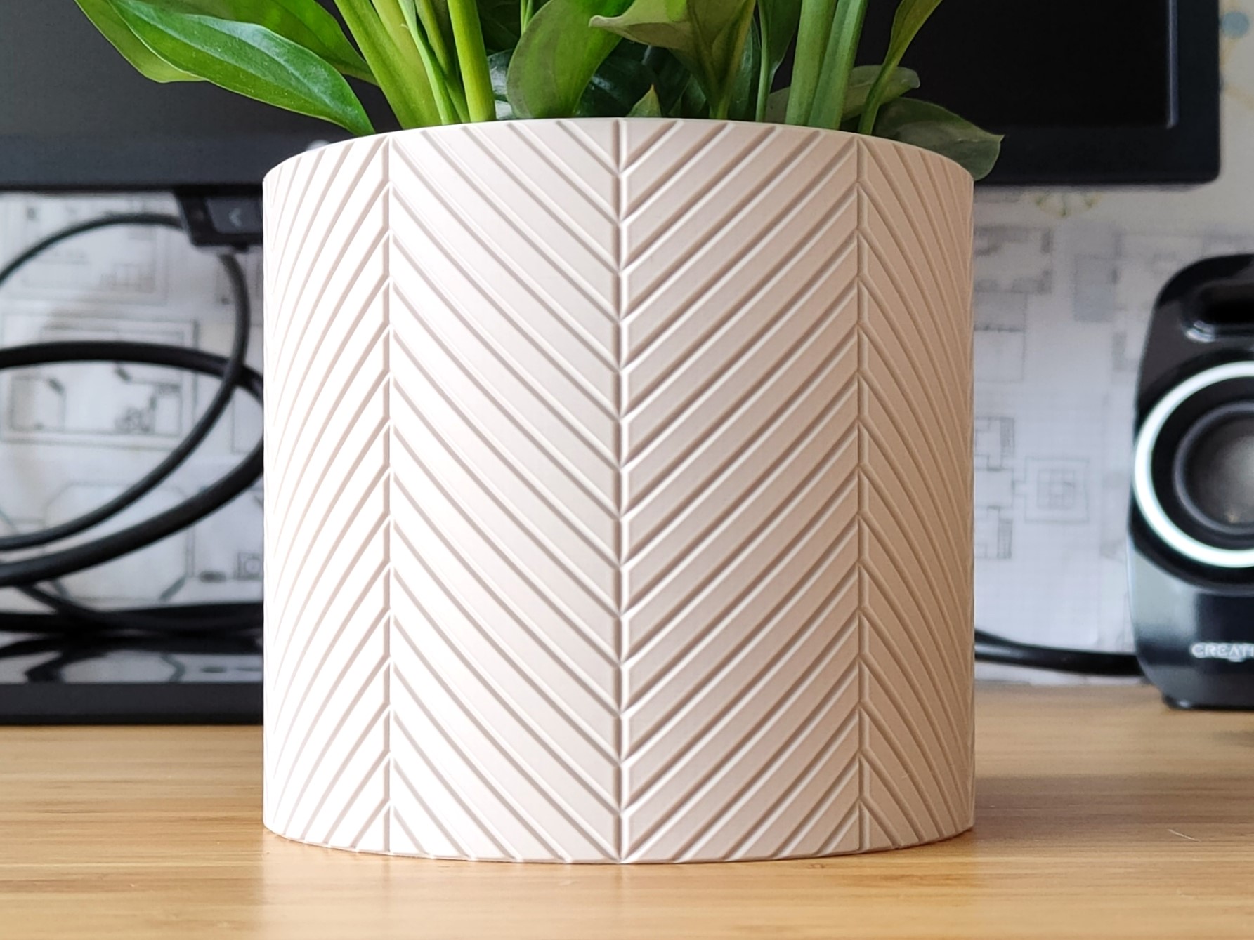 Chevron Plant pot and Planter - Vase mode design
