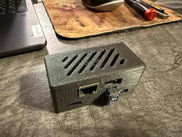 Waveshare Pi Zero Lan/USB full case cover vented