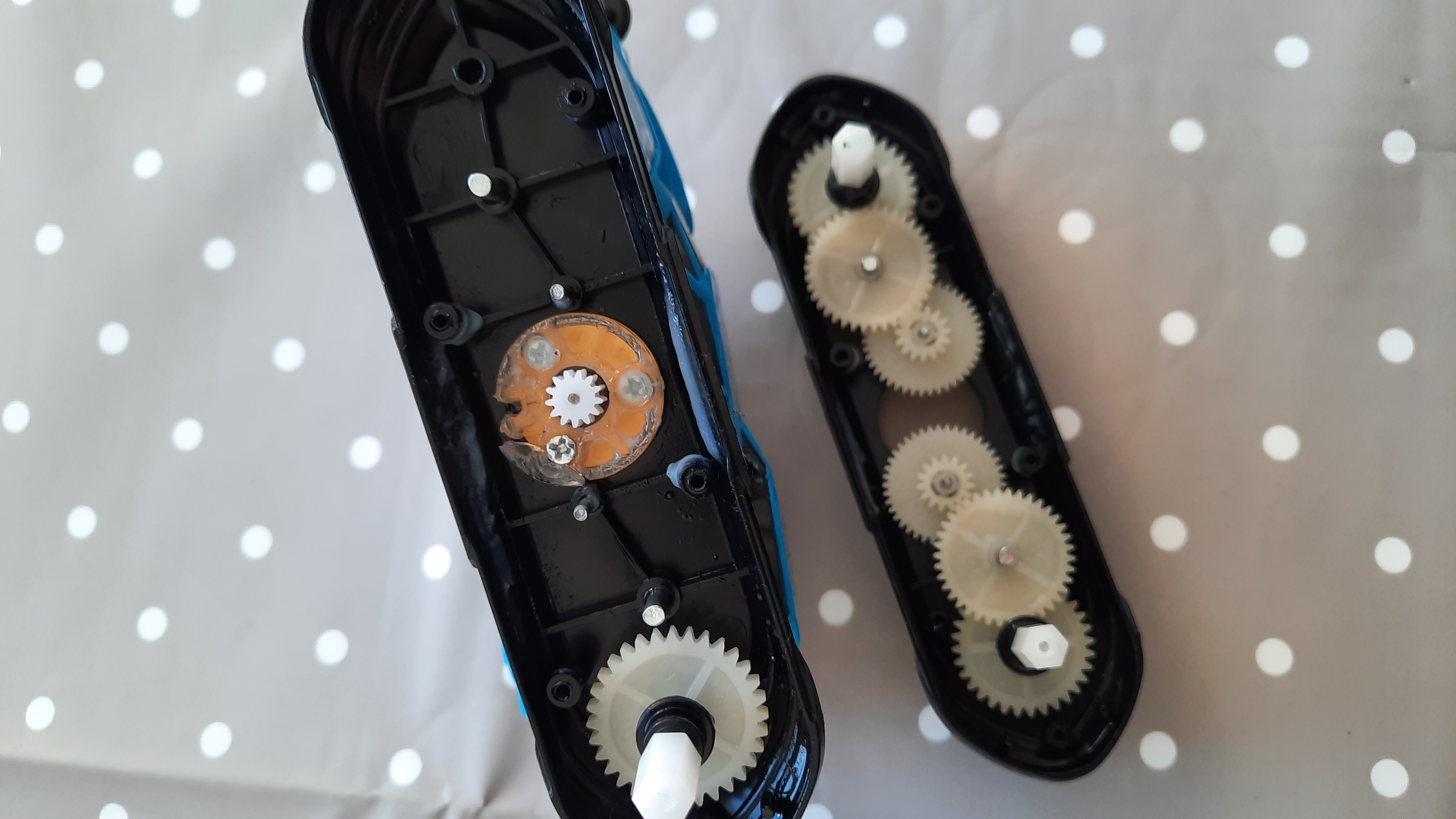 Stunt car gear assembly holder — miniatura 2