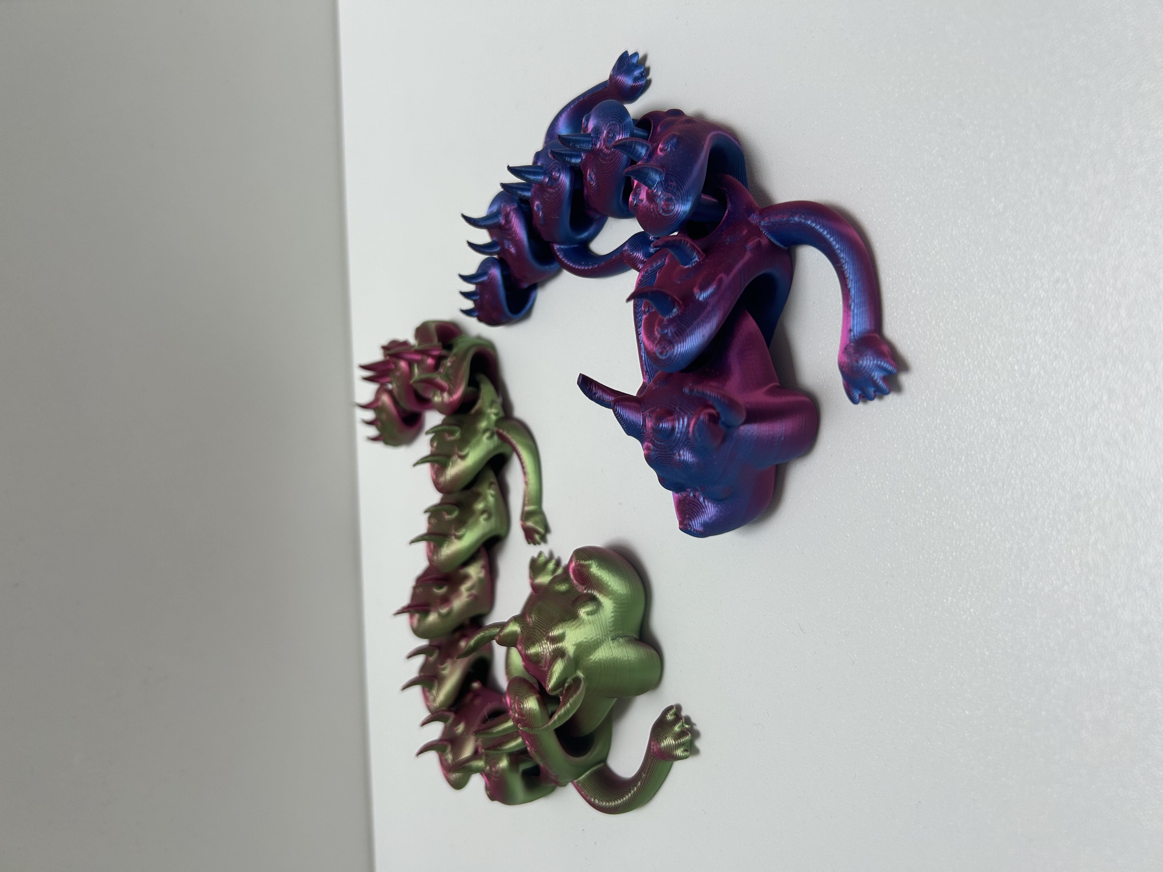 Articulated dragon