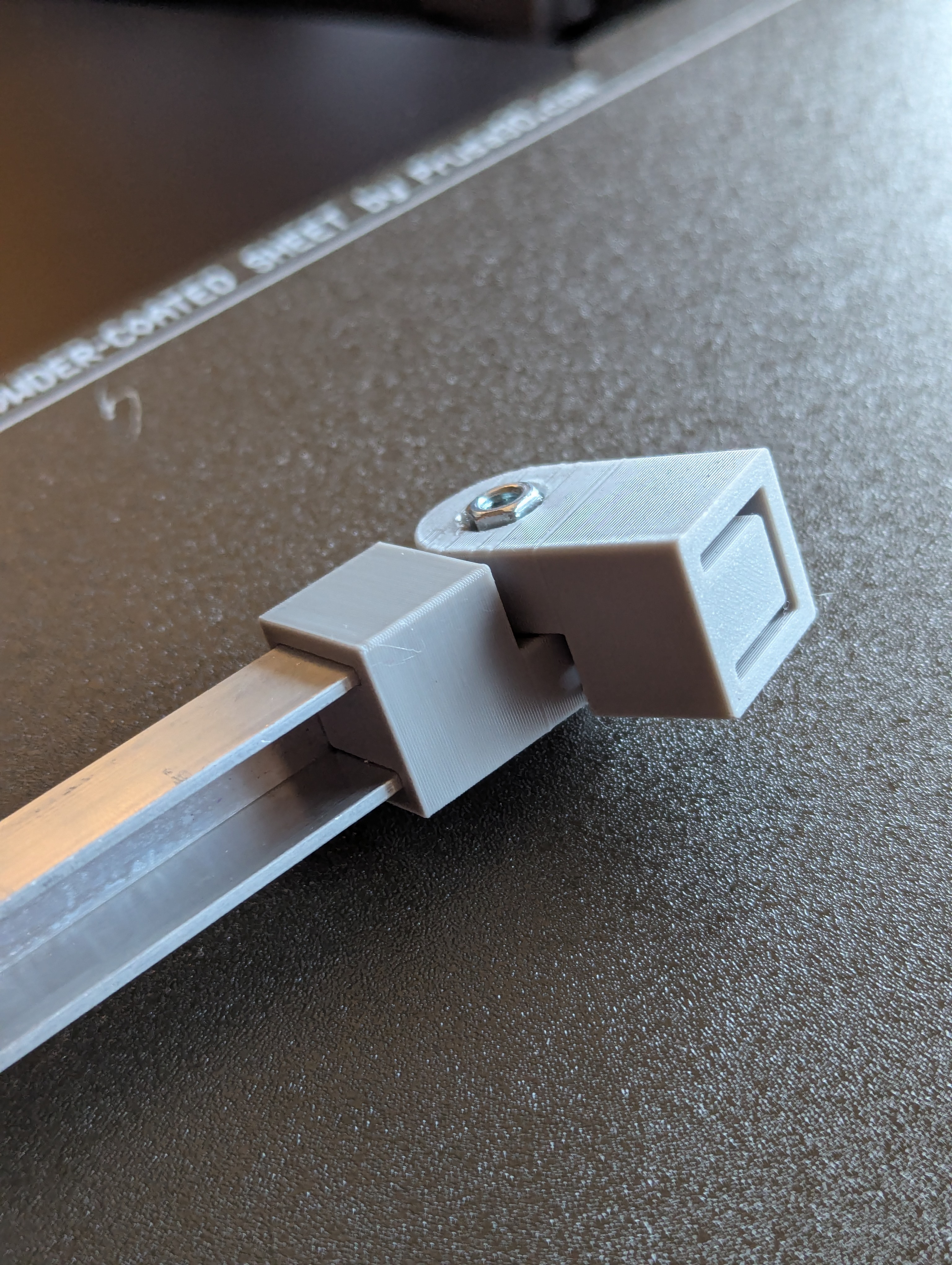 3/8 Aluminium U Channel Connector