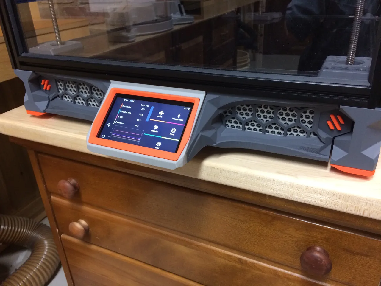 Voron Trident 350 w/Clicky Clack door Front Stealth Skirts